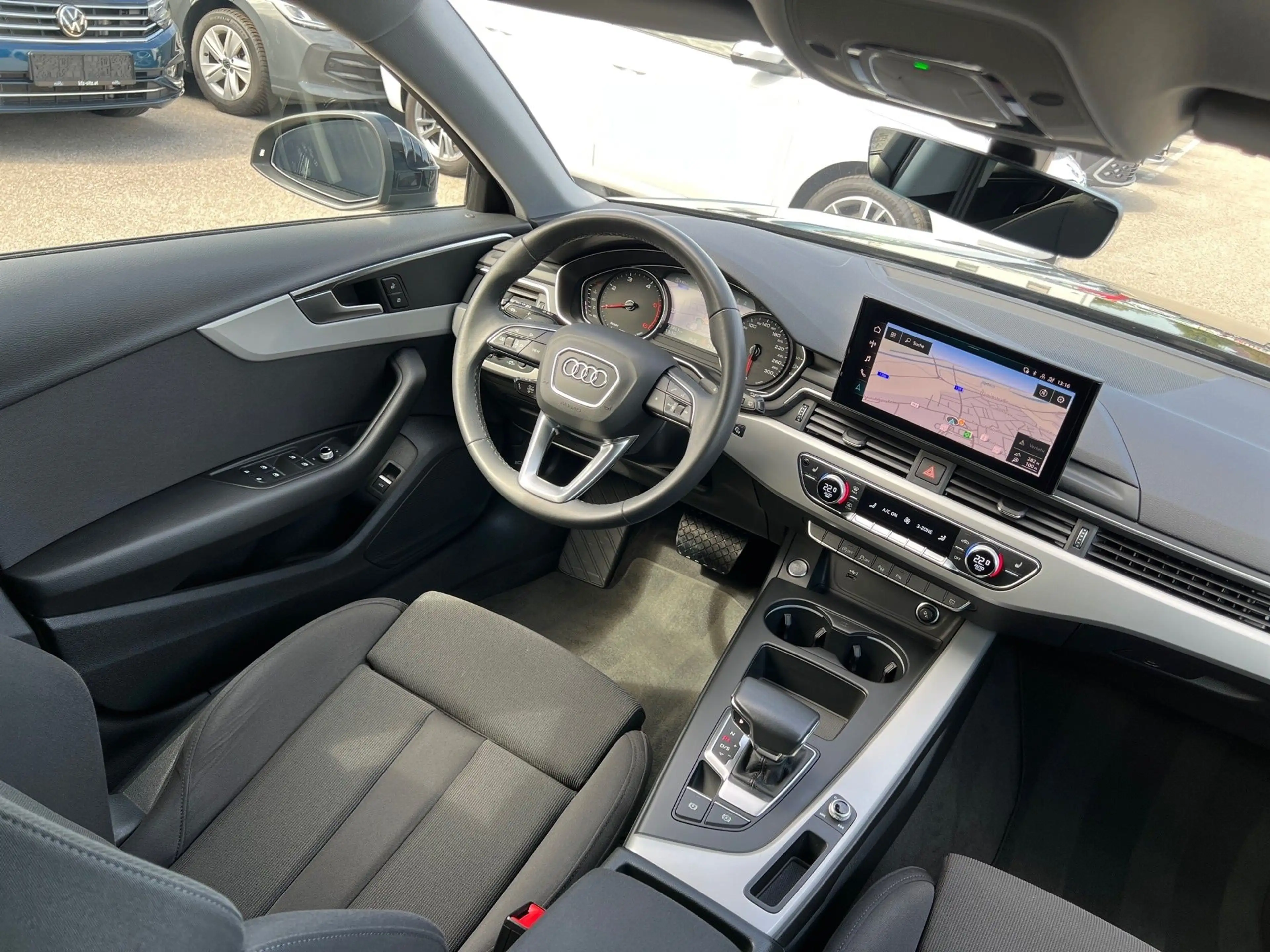 Audi A4 Avant 35 TDI advanced S-tronic | NP: €63.400 — photo 12