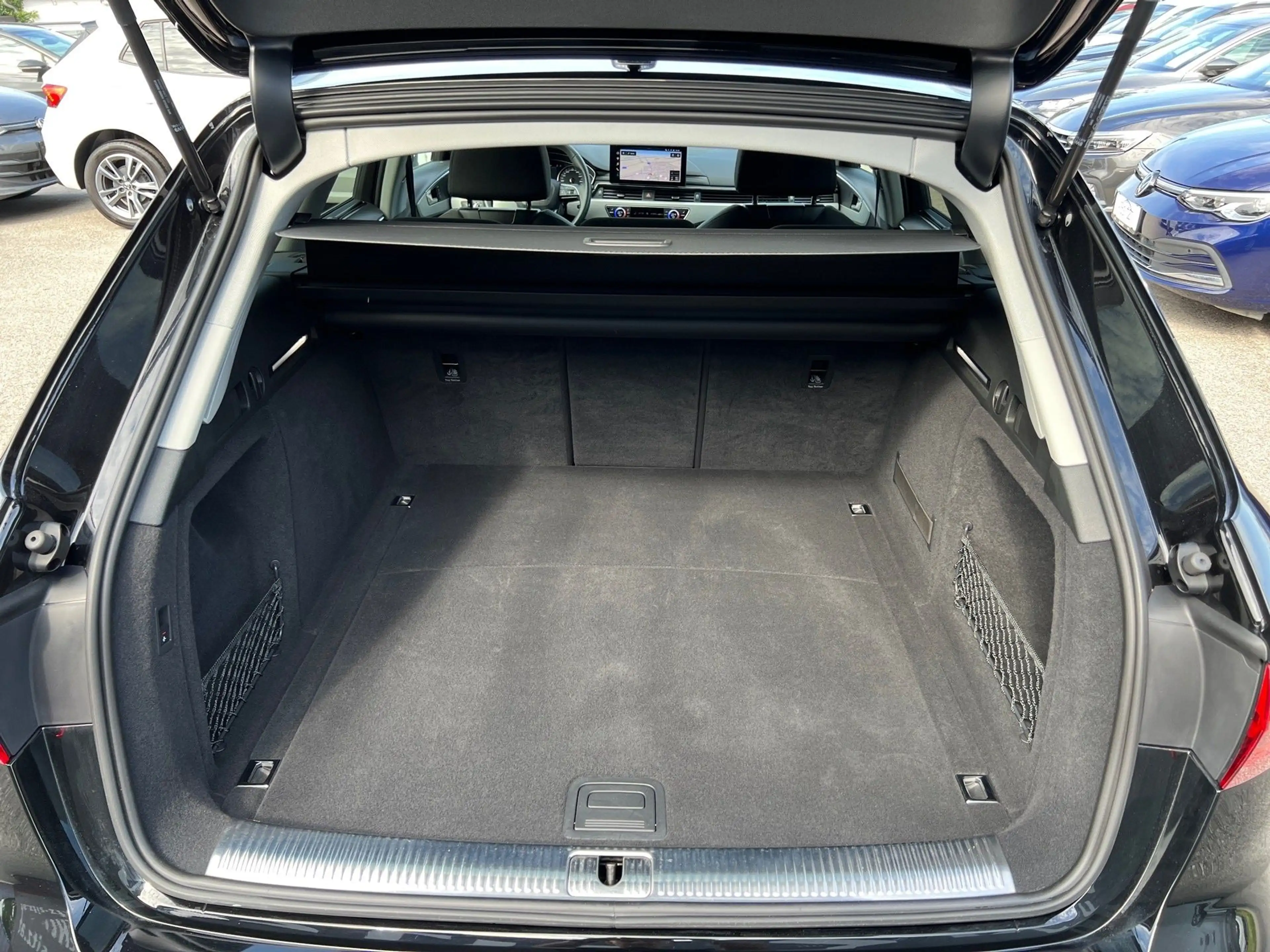 Audi A4 Avant 35 TDI advanced S-tronic | NP: €63.400 — photo 15