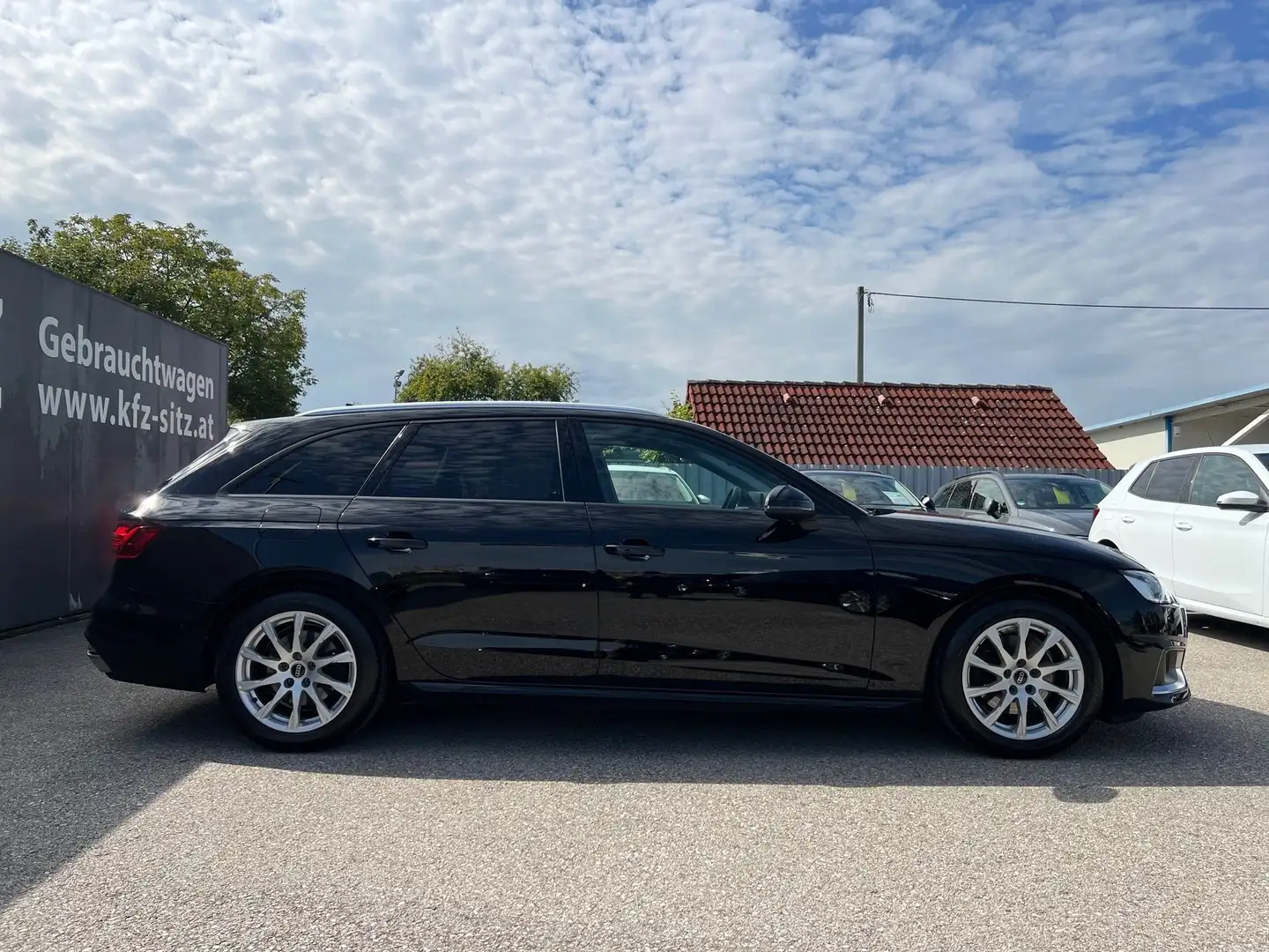 Audi A4 Avant 35 TDI advanced S-tronic | NP: €63.400 Schwarz - 2