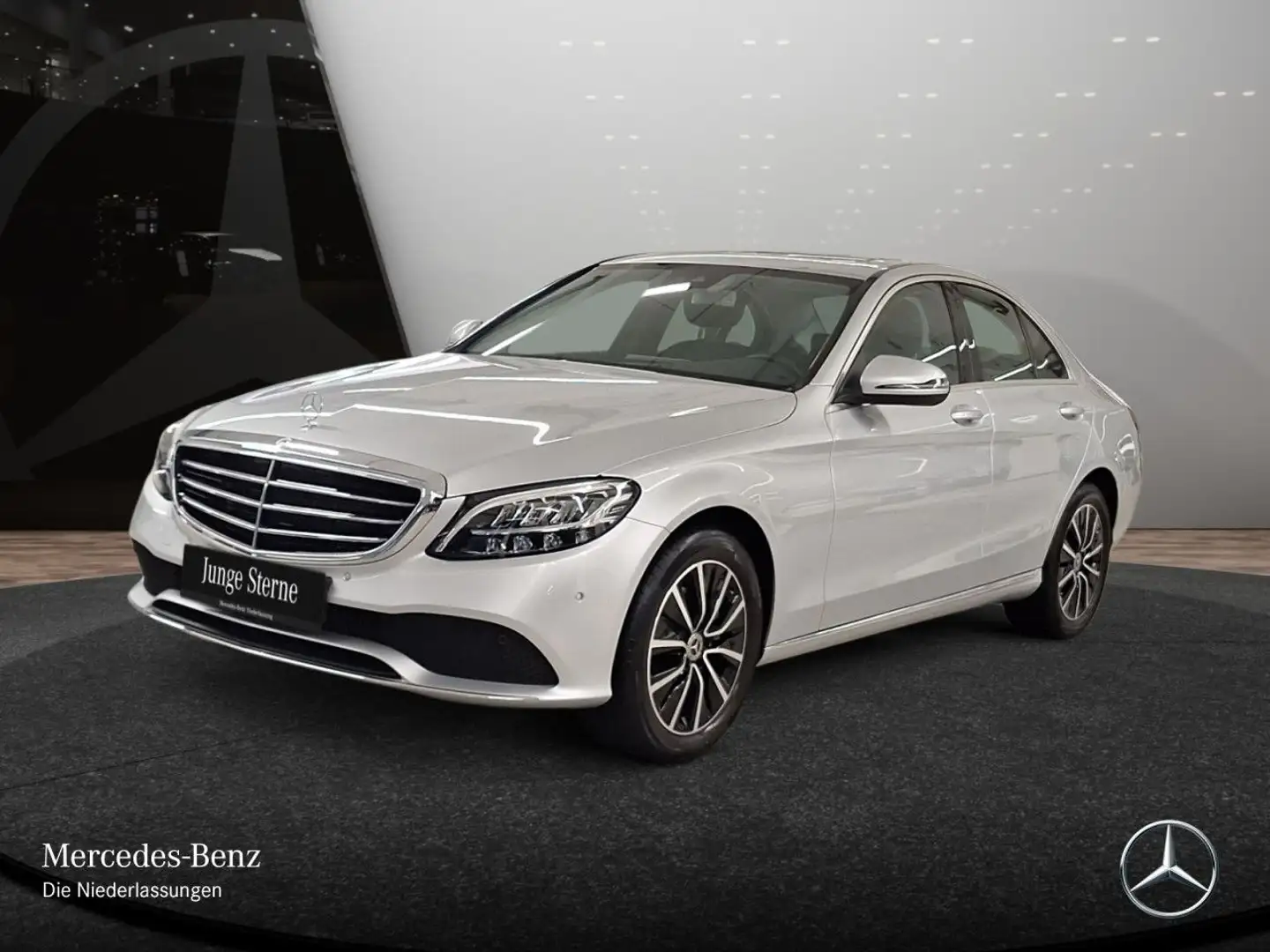 Mercedes-Benz C 200 EXCLUSIVE+AHK+LED+KAMERA+SPUR+TOTW+KEYLESS Zilver - 2