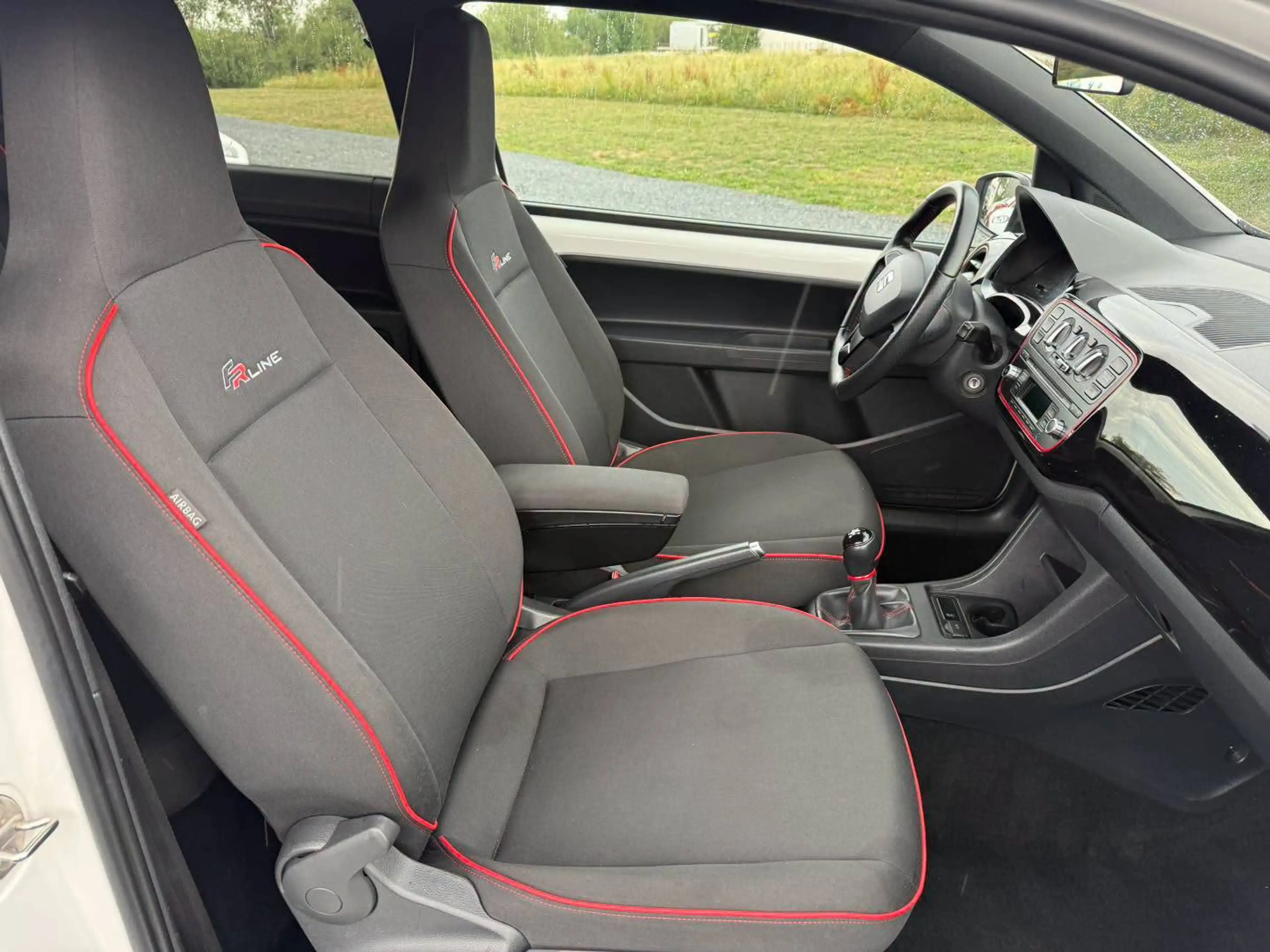 SEAT Mii Mii 1.0i Sport — photo 7