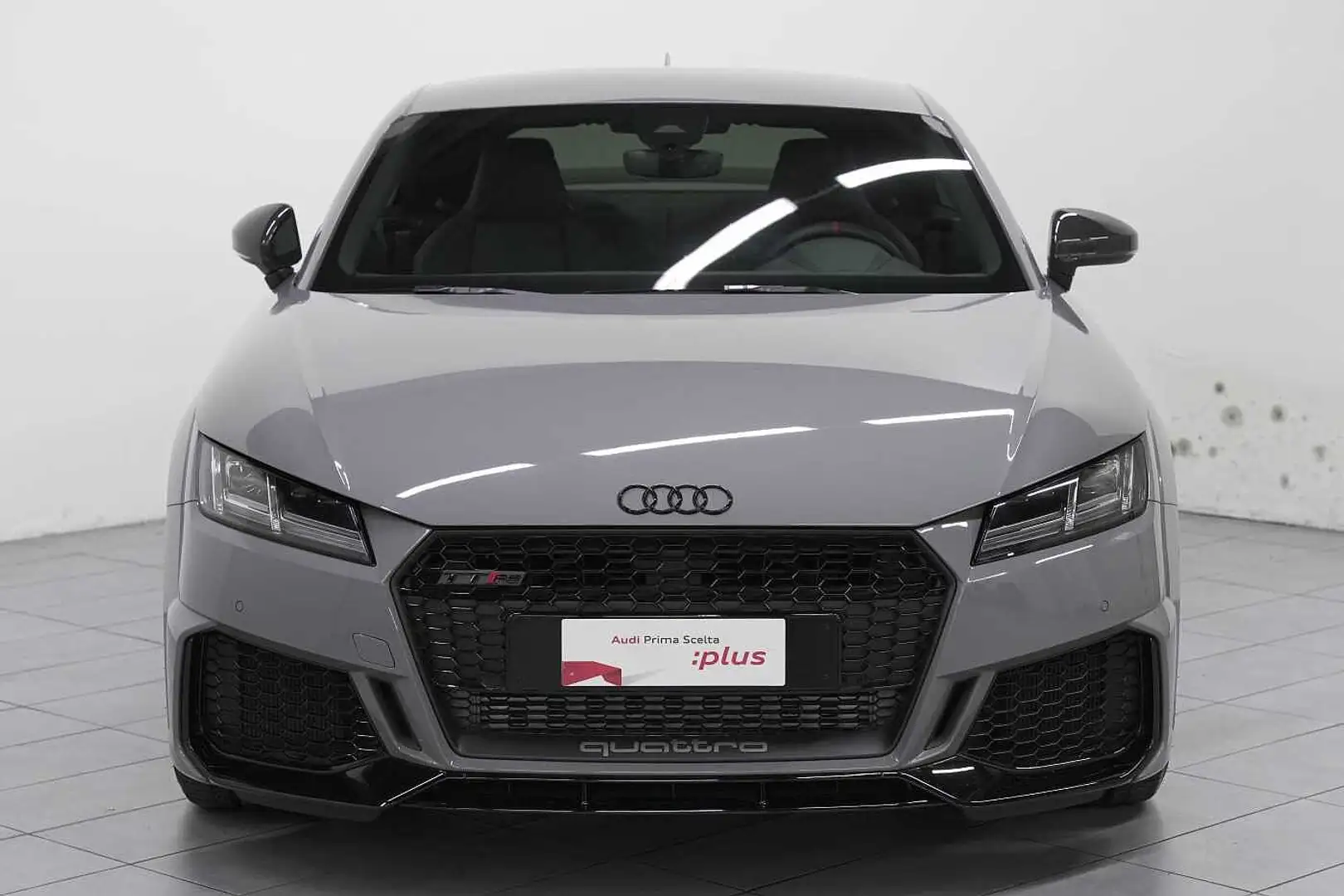 Audi TT RS Coupé 2.5 TFSI Stronic quattro Gris - 2