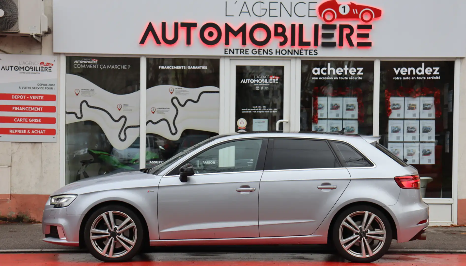 Audi A3 Sportback Facelift 2.0 TFSI 190 S-Line Quattro S-T Grau - 2