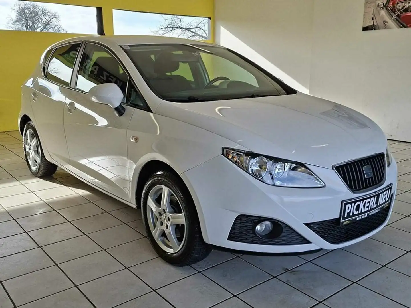 SEAT Ibiza Sport 4 ZYL., PICKERL NEU, KLIMA, PDC, AHK Weiß - 2
