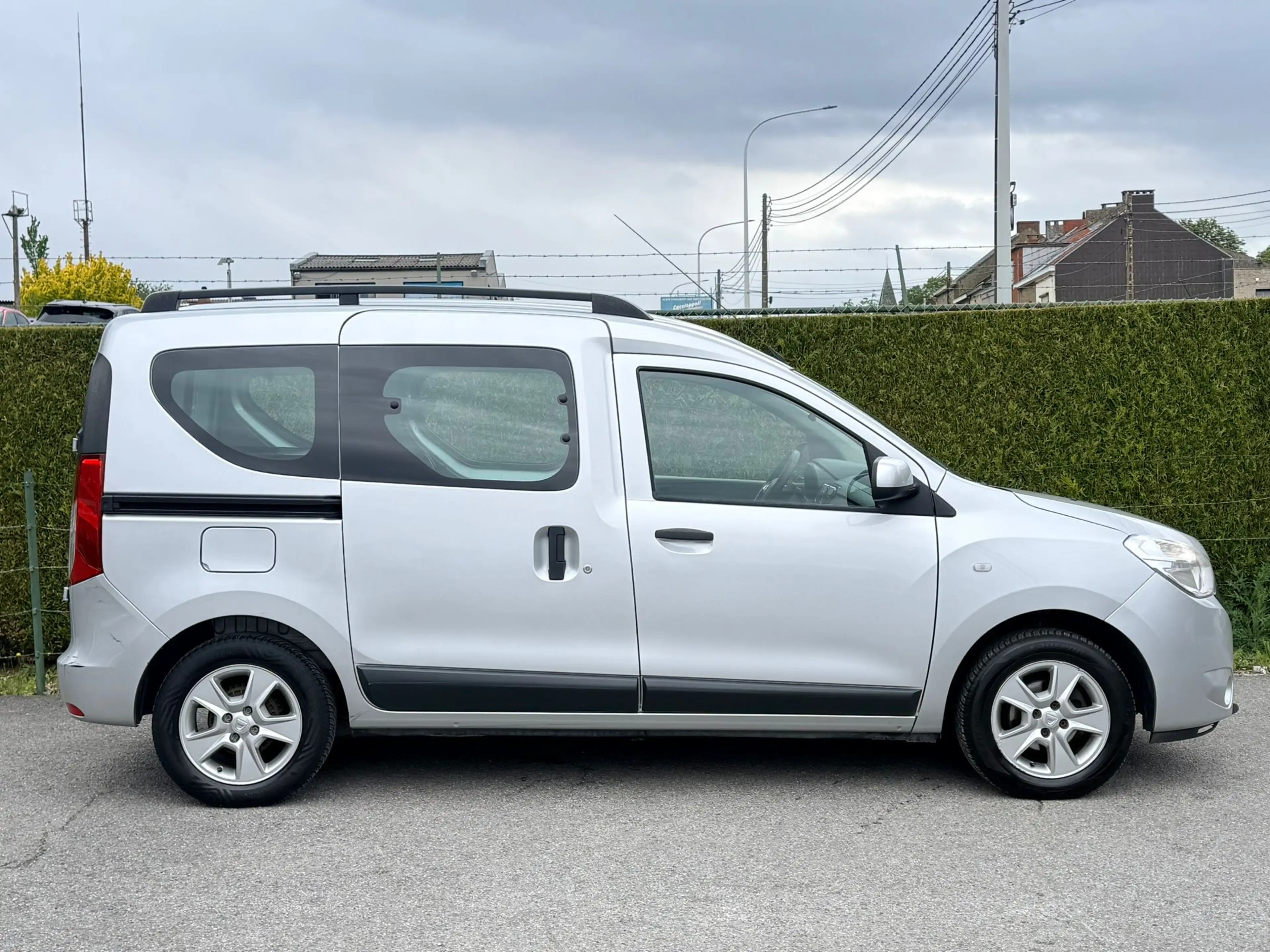 Dacia Dokker Dokker 1.5 dCi Ambiance 5 PLACES GRAND GPS CLIM EURO 6 — photo 5