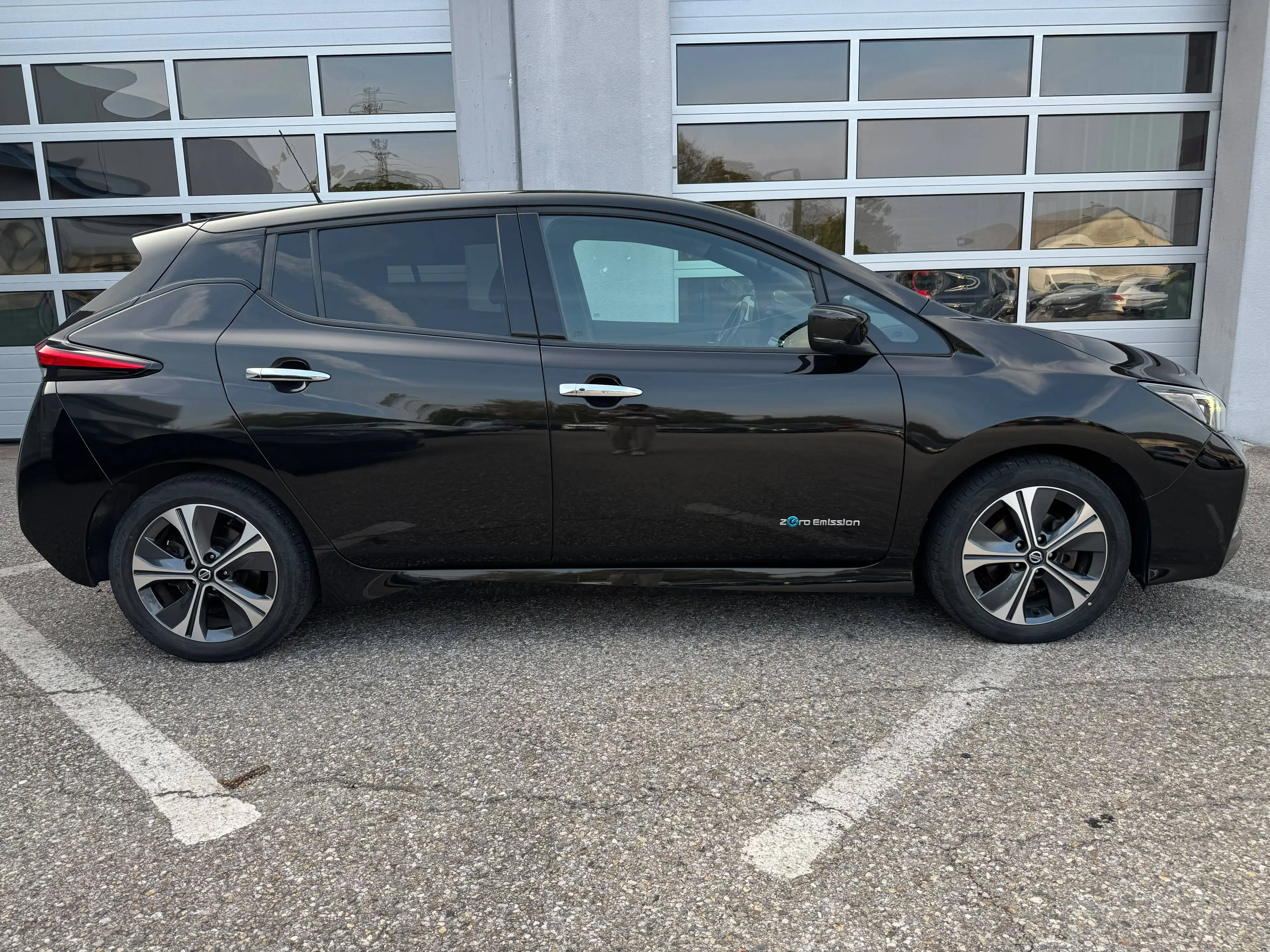Nissan Leaf N-Connecta 40kw — photo 15