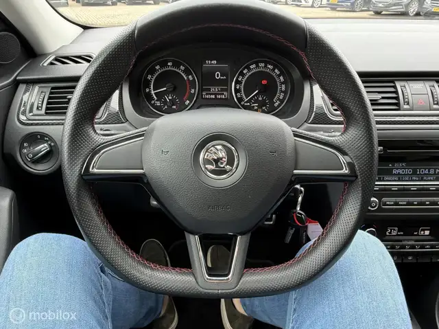 Skoda Rapid view 12