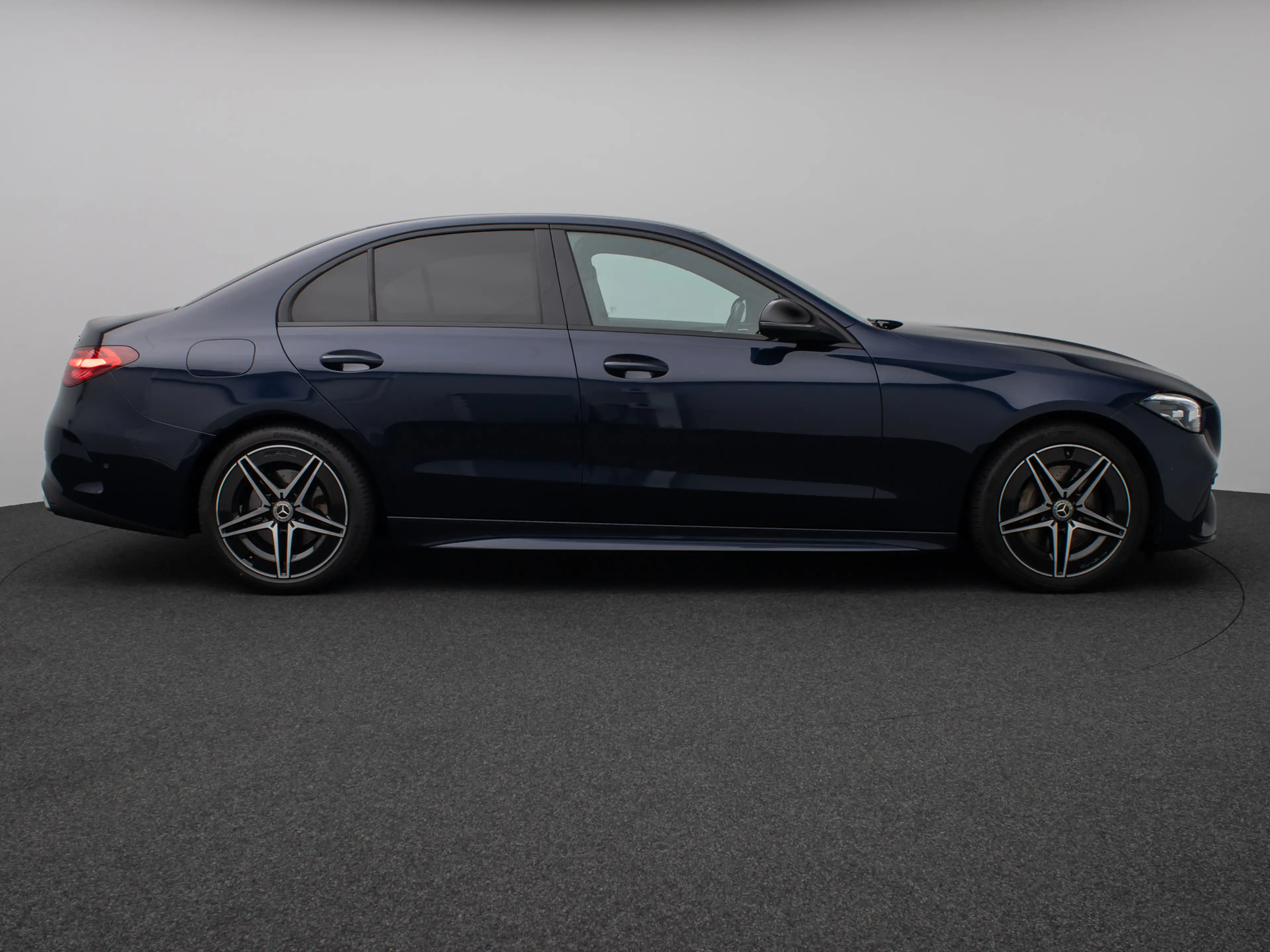 Mercedes-Benz C 200 4Matic AMG Burmester Kamera Garantie 12 28 — photo 5