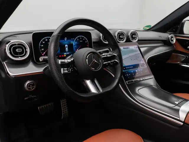 Mercedes-Benz C-Class view 20