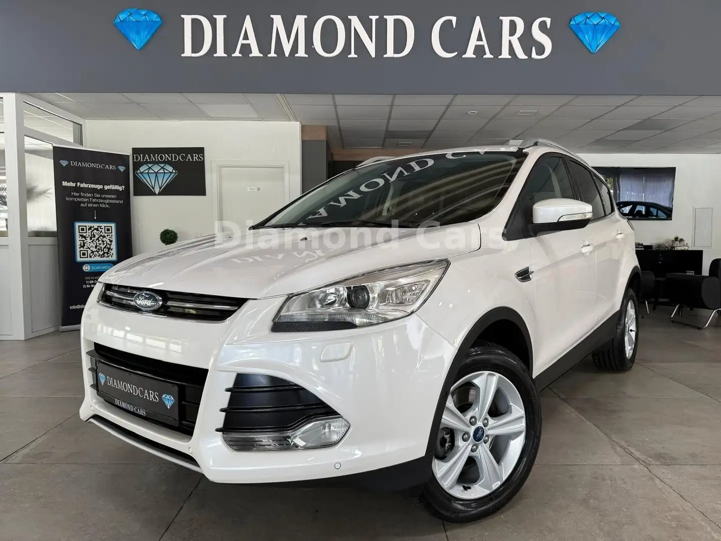 Ford Kuga Titanium*AUTOMATIK* KAMERA * TEILLEDER * Weiß - 2