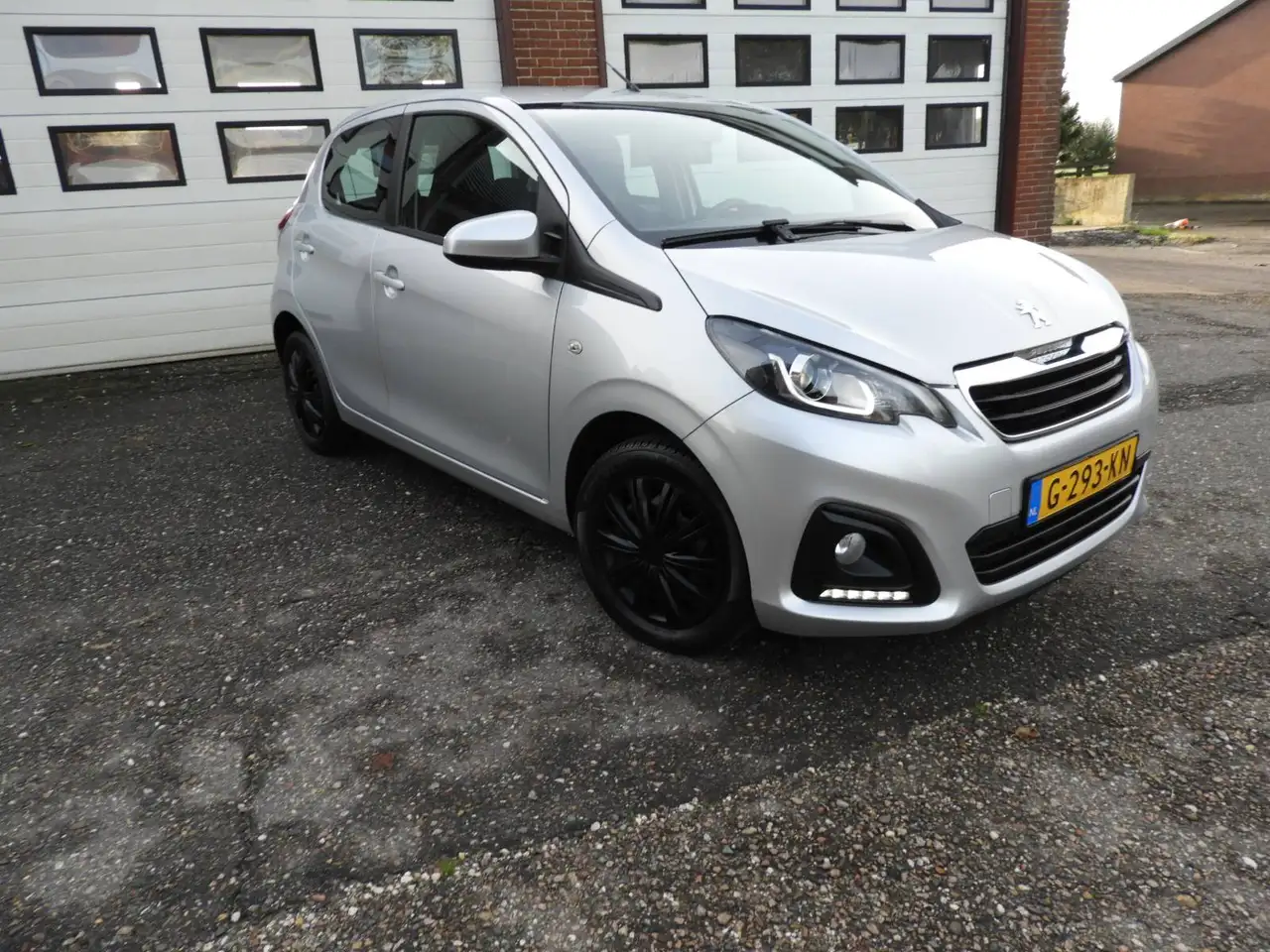 Peugeot 108