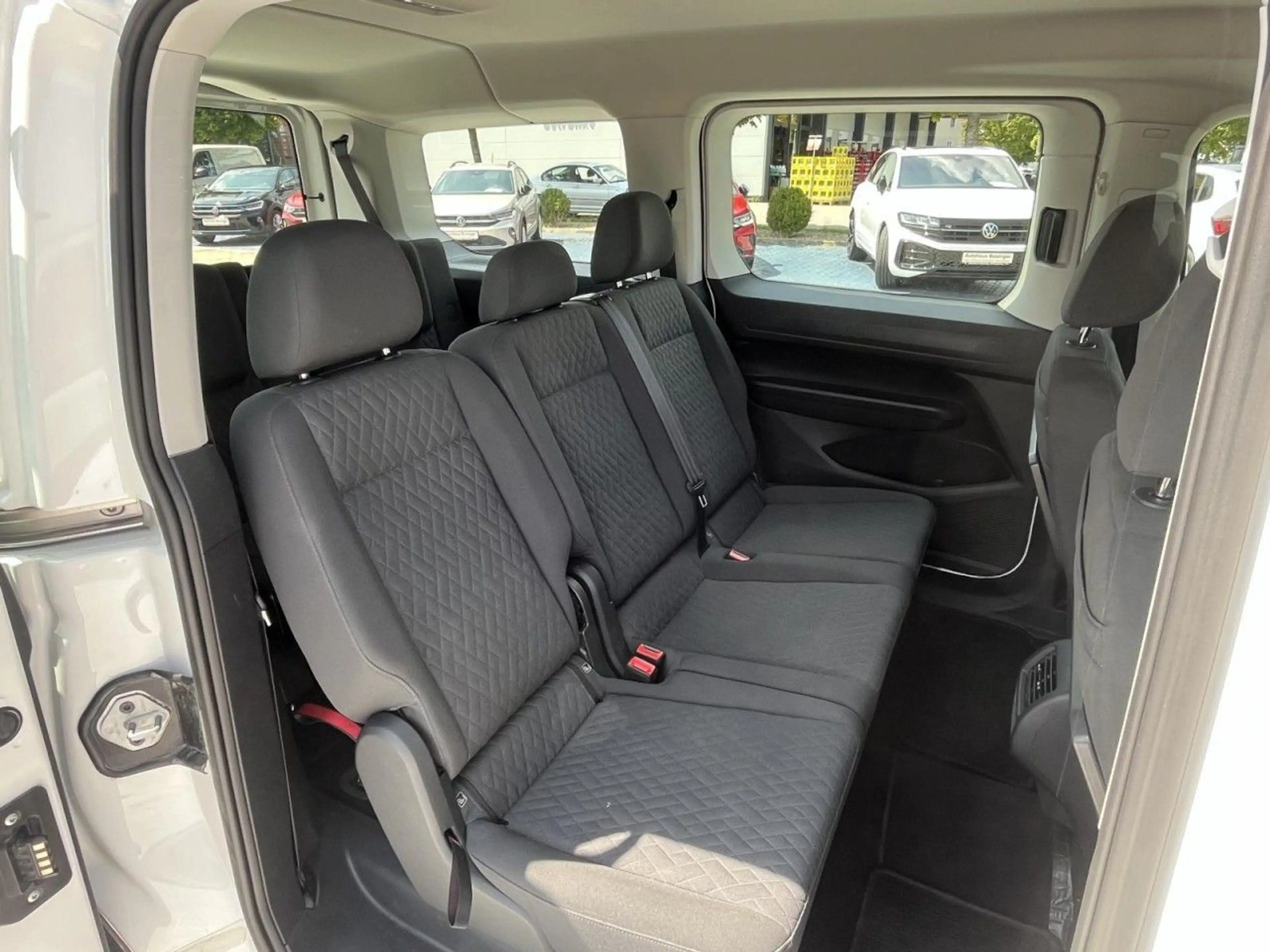 Volkswagen Caddy Life 2,0 TDI 4Motion (LED+Klima+Sitzh — photo 11