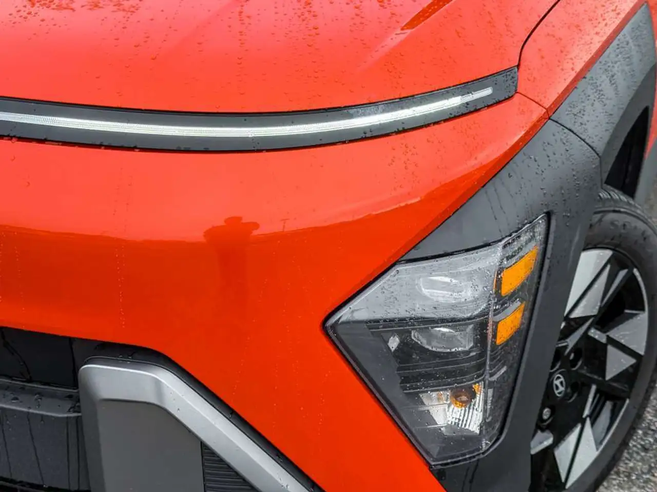 Hyundai KONA снимка Hyundai KONA