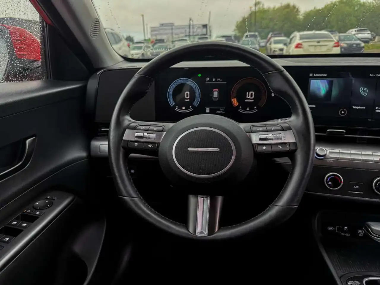 Hyundai KONA снимка Hyundai KONA