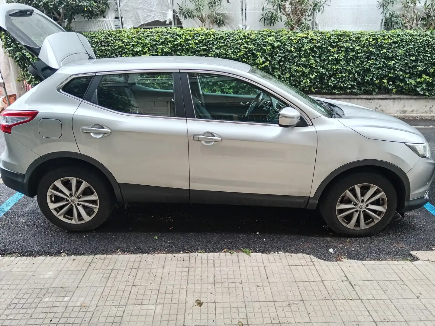 Nissan Qashqai 1.5 DCI VISIA Argento - 2