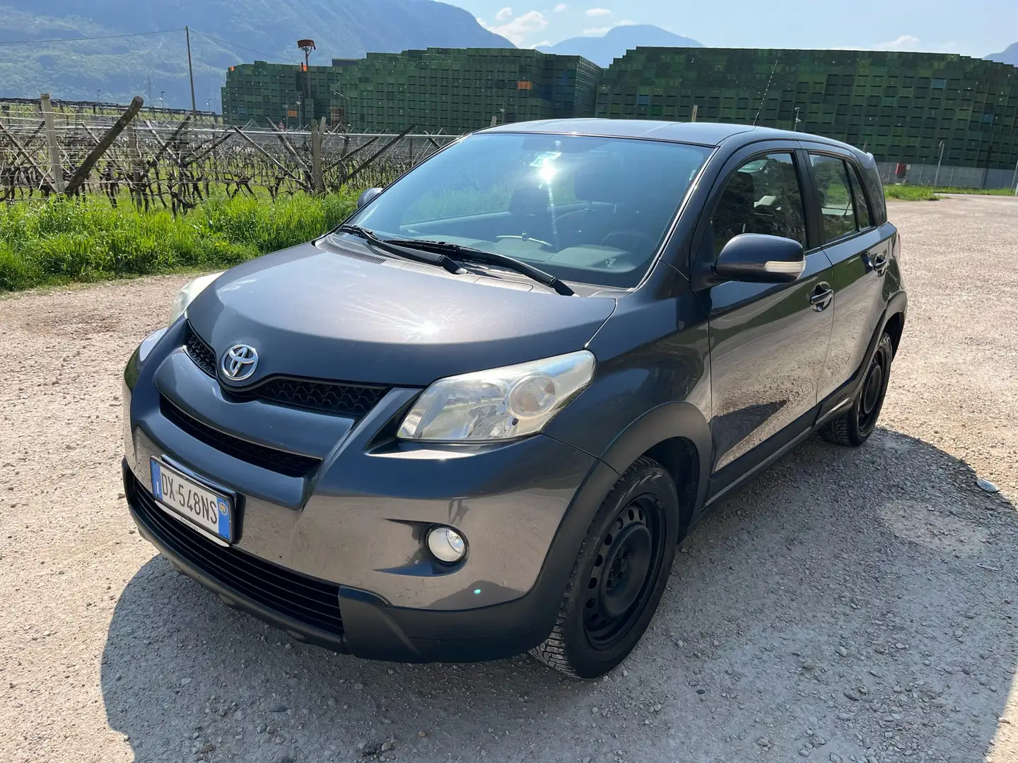 Toyota Urban Cruiser 1.4 d-4d Luxury Awd - 1