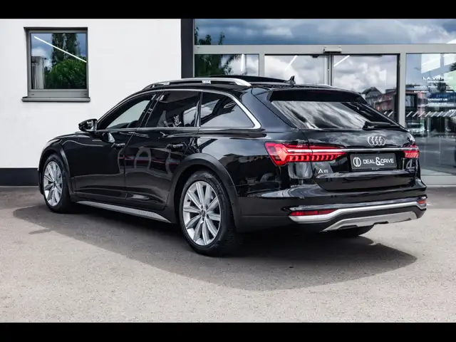 Audi A6 Allroad view 3