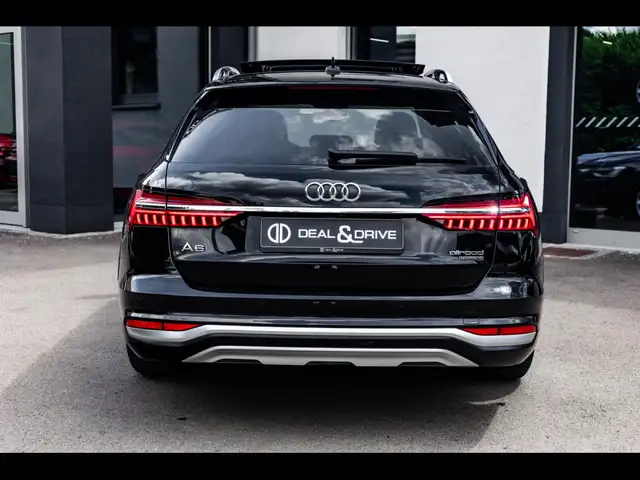 Audi A6 Allroad view 4