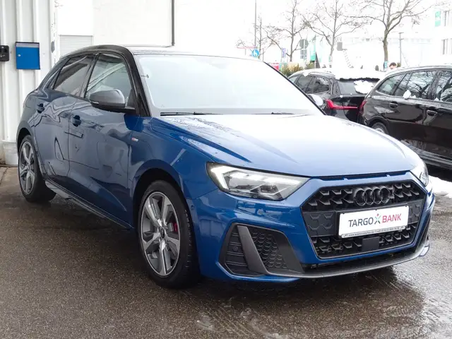 Audi A1 40 TFSI S tronic S line Sportback Navi LEDer