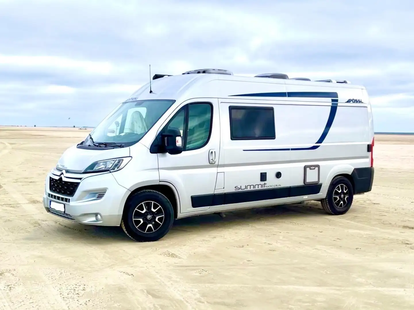 Caravans-Wohnm Pössl Summit 600 Plus H-Line Silber - 1