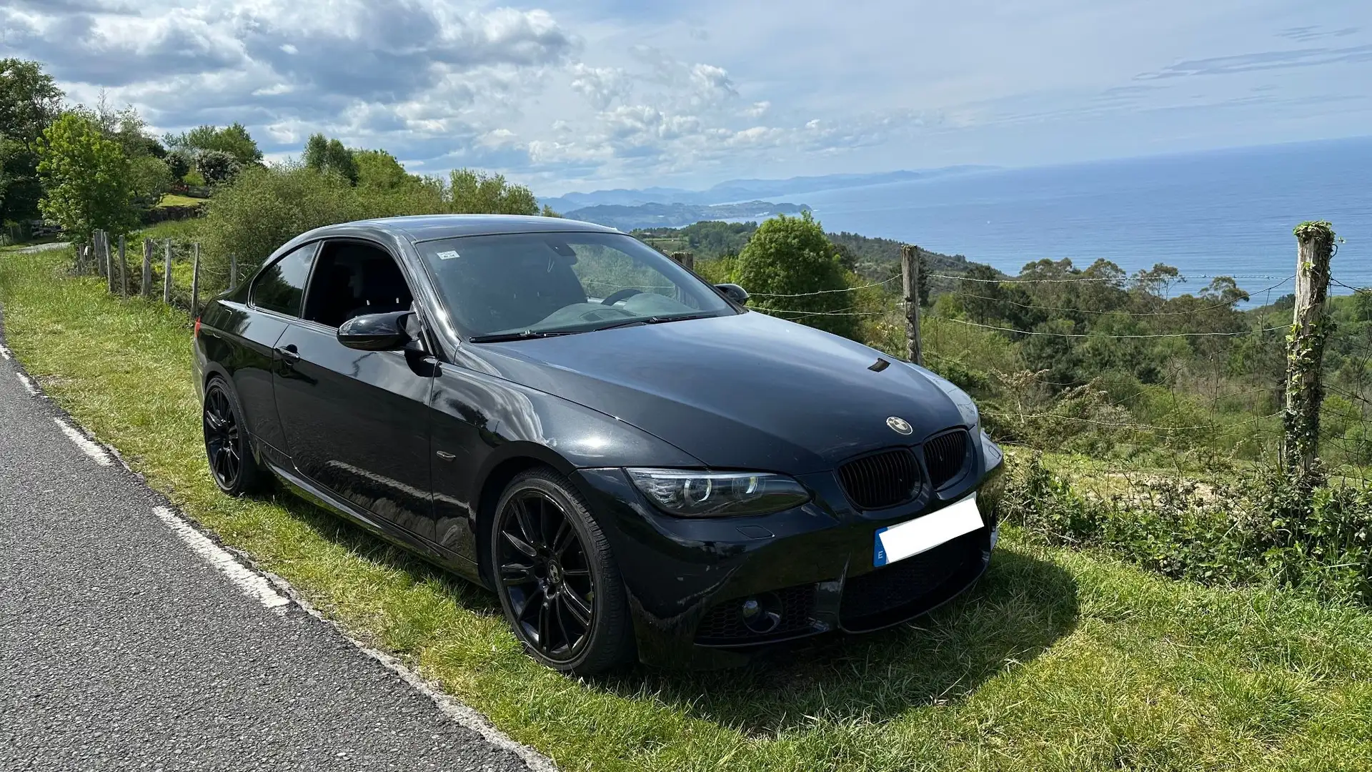 BMW 320 320i Coupé - 2