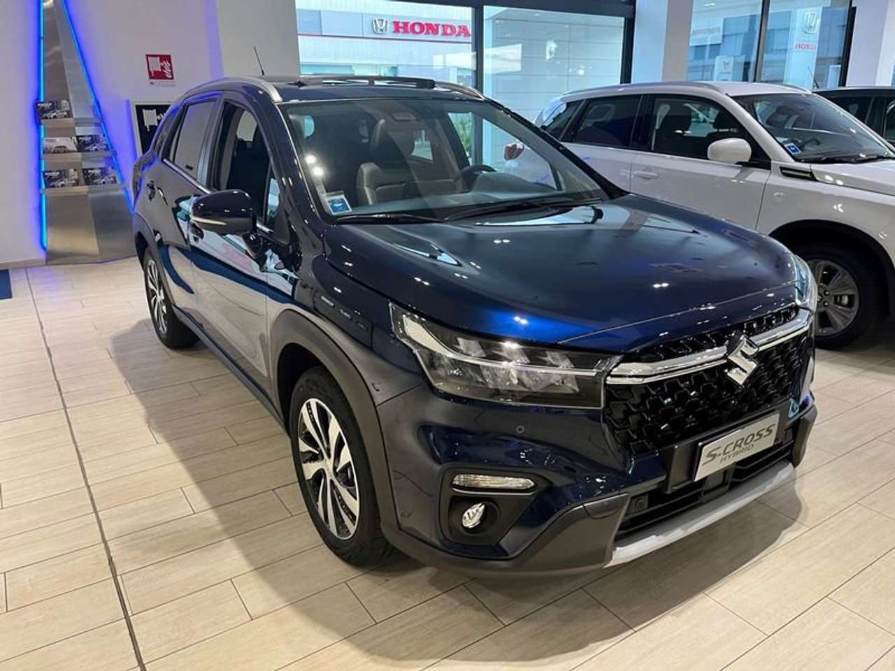 Suzuki S-Cross 1.5 A/T 2WD 140VOLT STARVIEW