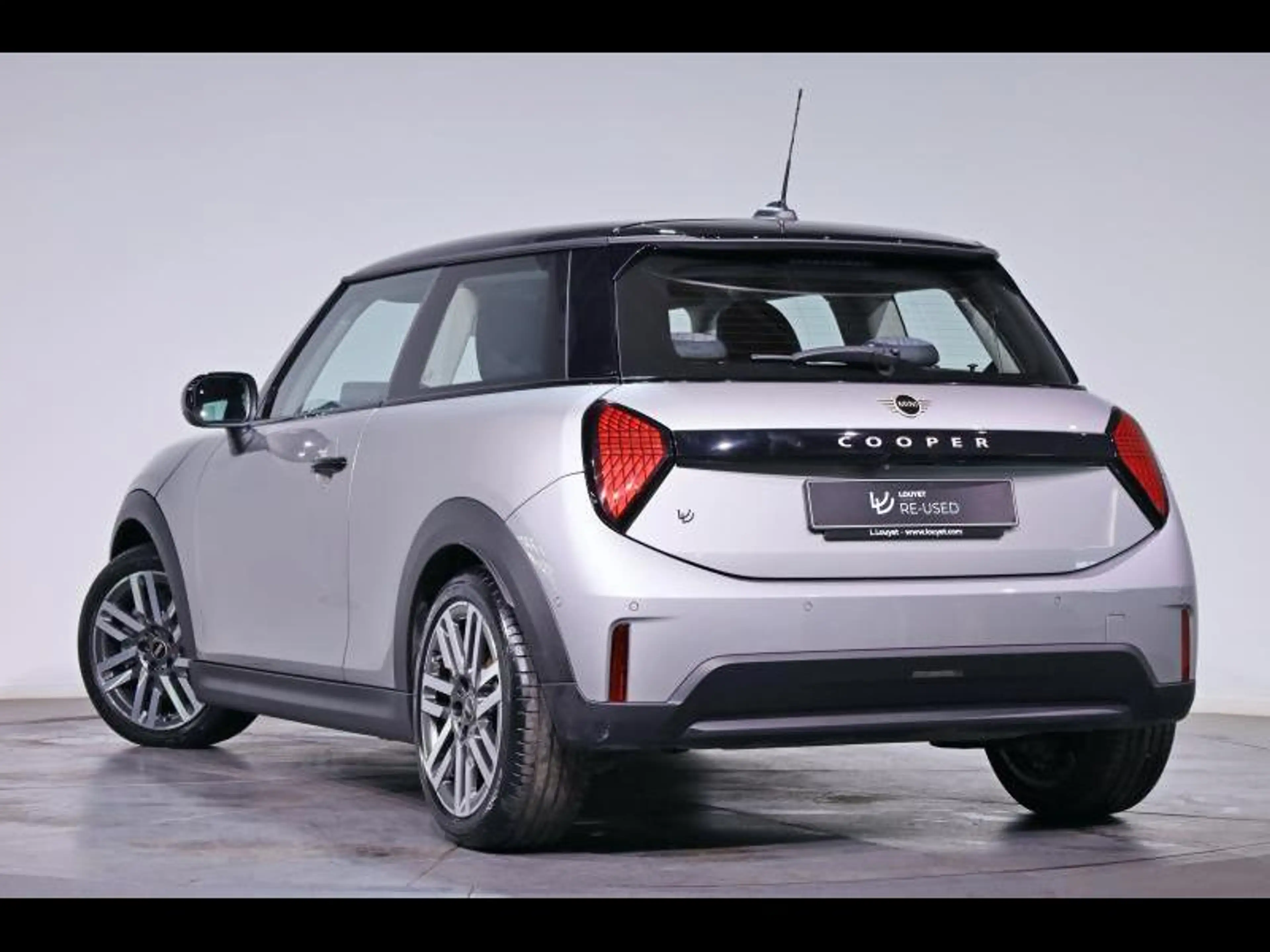 MINI Cooper C — photo 5