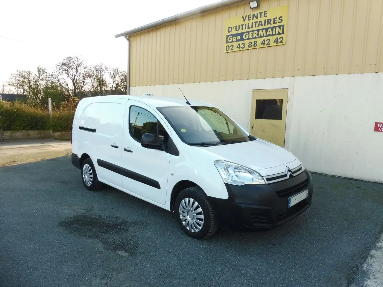Citroen Berlingo XL 1.6 BLUEHDI 100 S\\u0026S BUSINESS