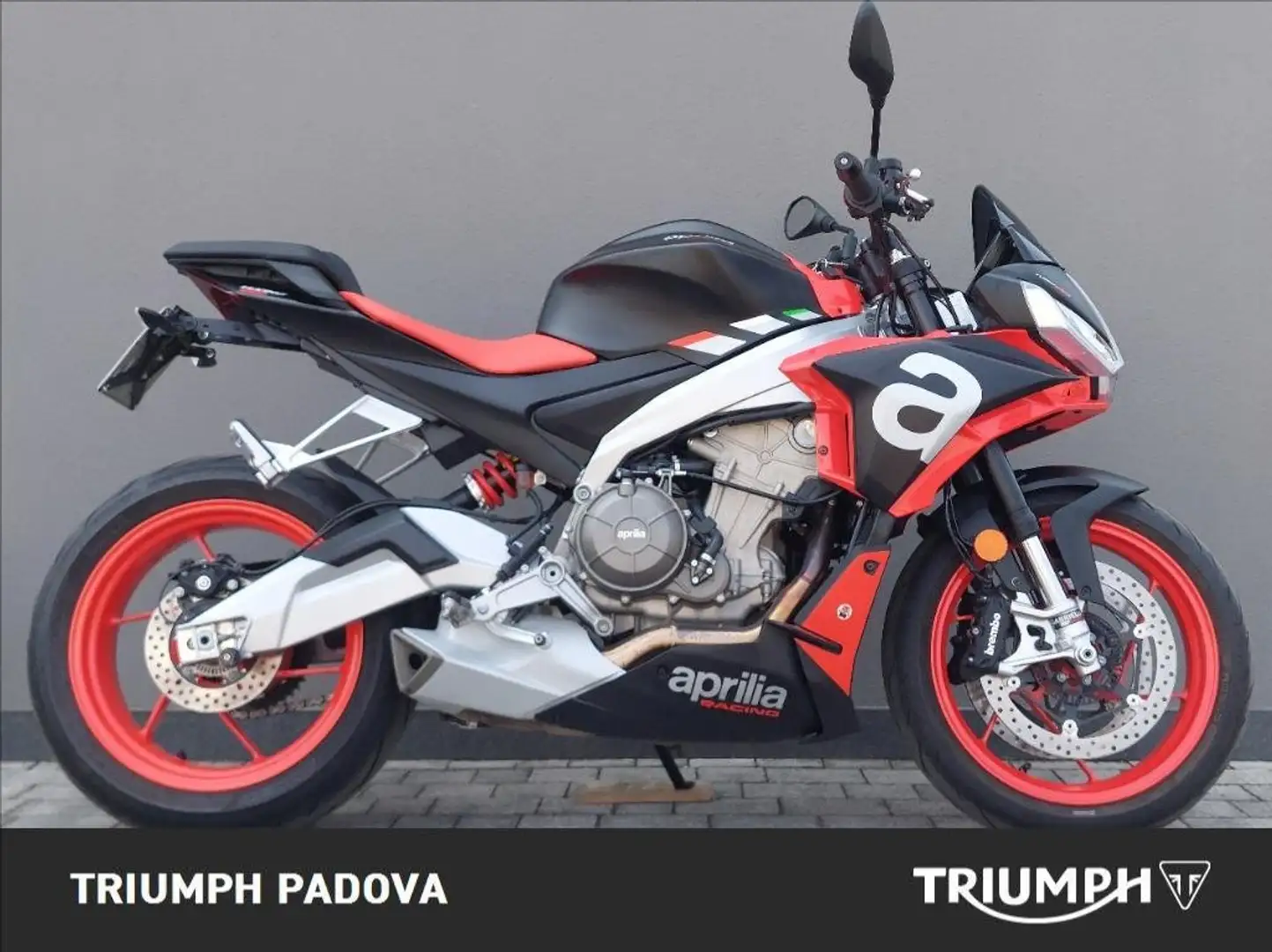 Aprilia Tuono 660 Czarny - 1