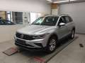 Volkswagen Tiguan LIFE 4M MATRIX APP STANDH + LENKRADH DAB+ Silber - thumbnail 1
