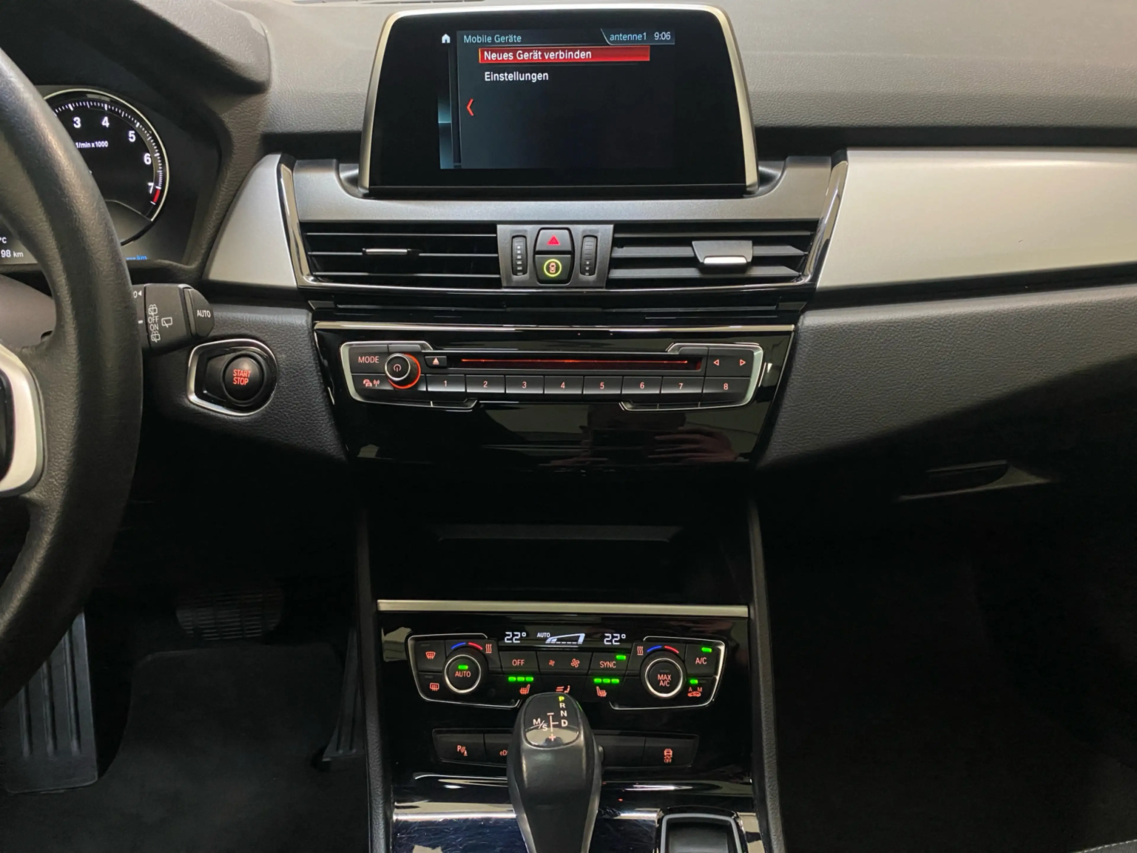 BMW 225 2er Active Tourer - 225xe Advantage Navi Pan — photo 7