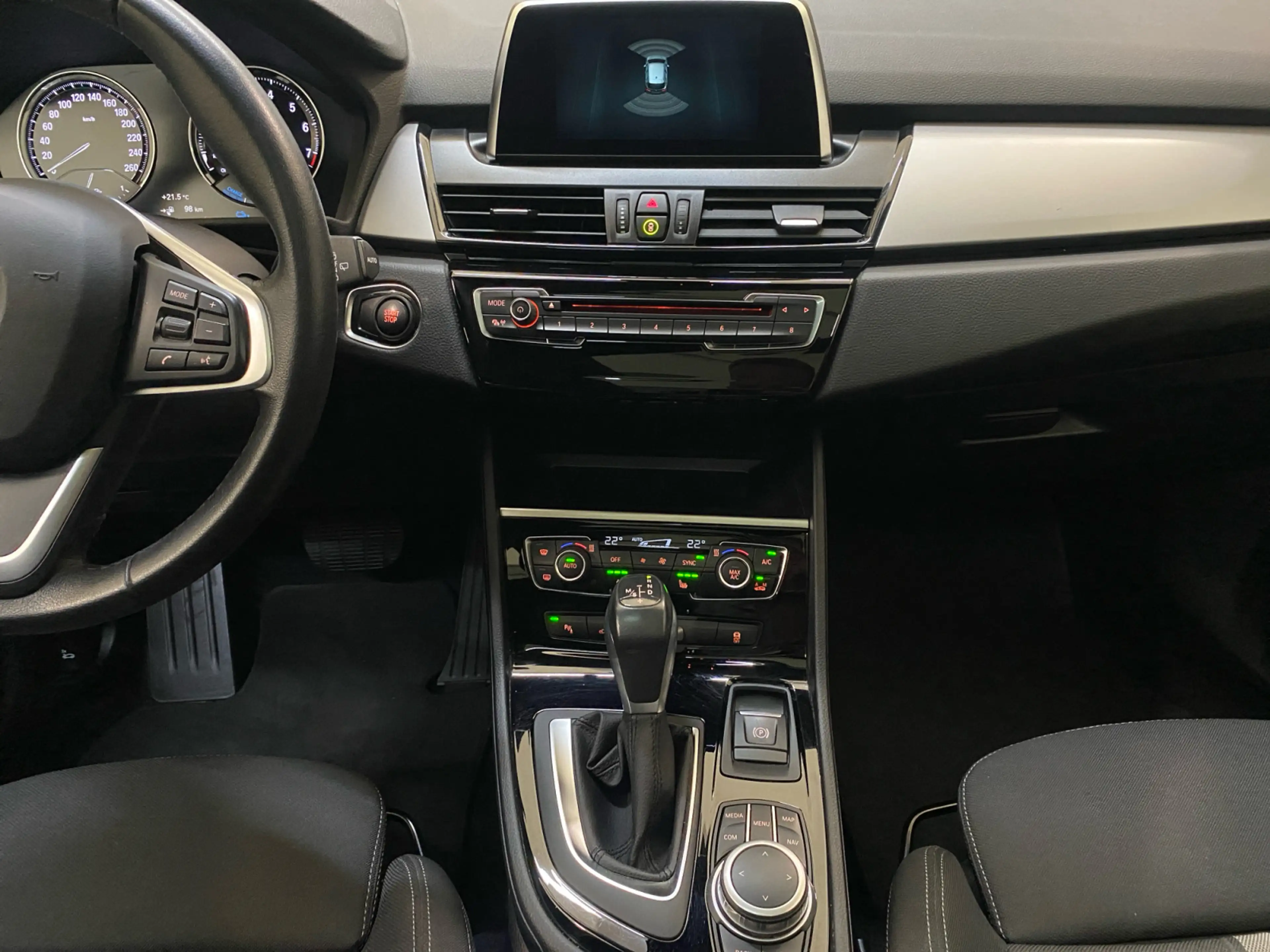 BMW 225 2er Active Tourer - 225xe Advantage Navi Pan — photo 8