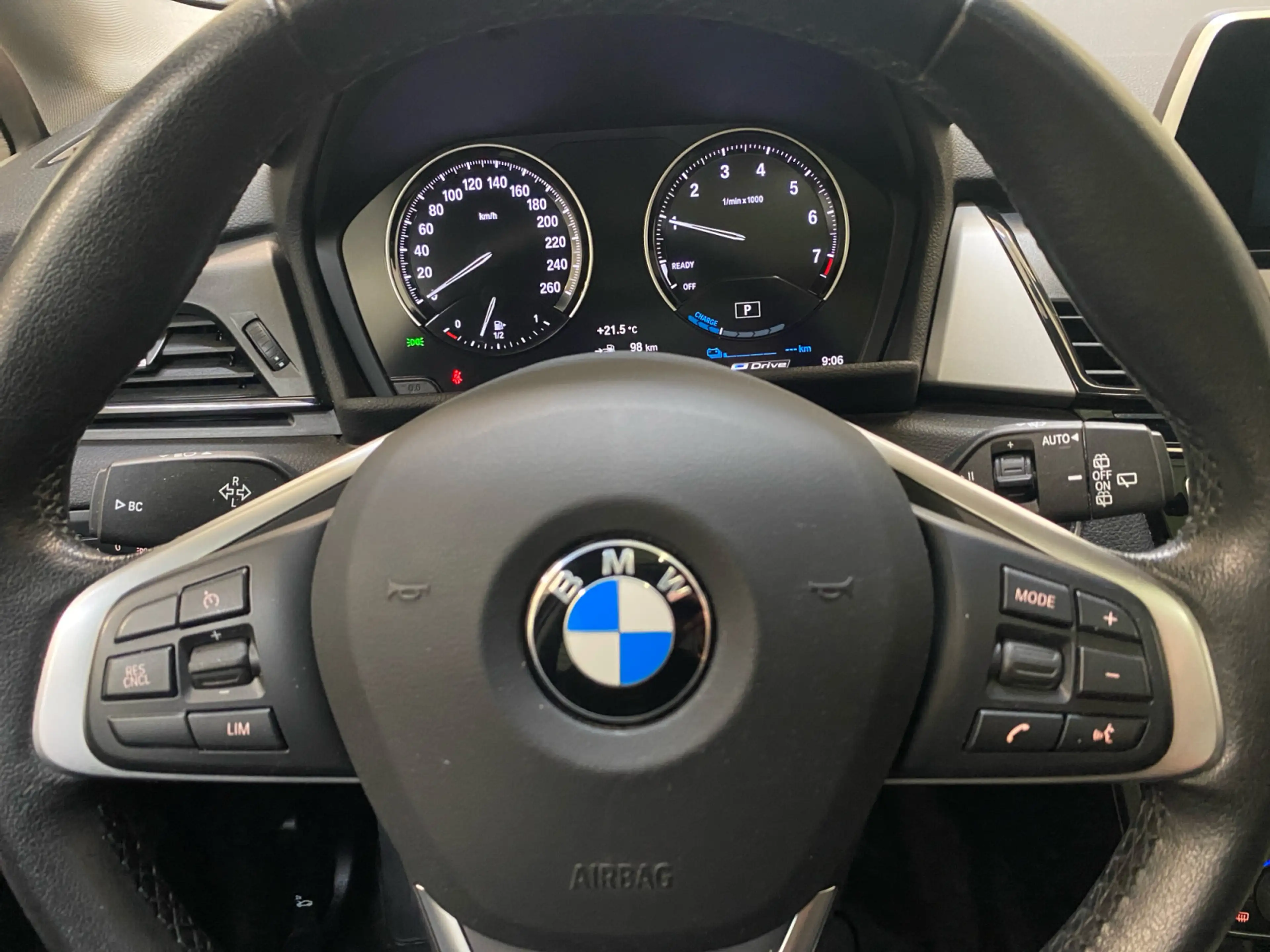 BMW 225 2er Active Tourer - 225xe Advantage Navi Pan — photo 9
