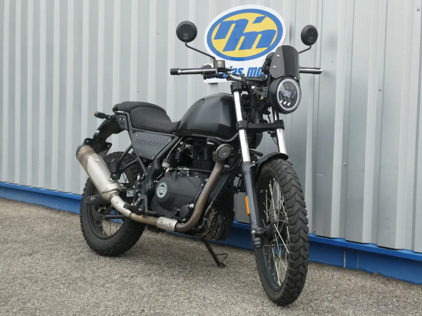 Royal Enfield Noir - 2