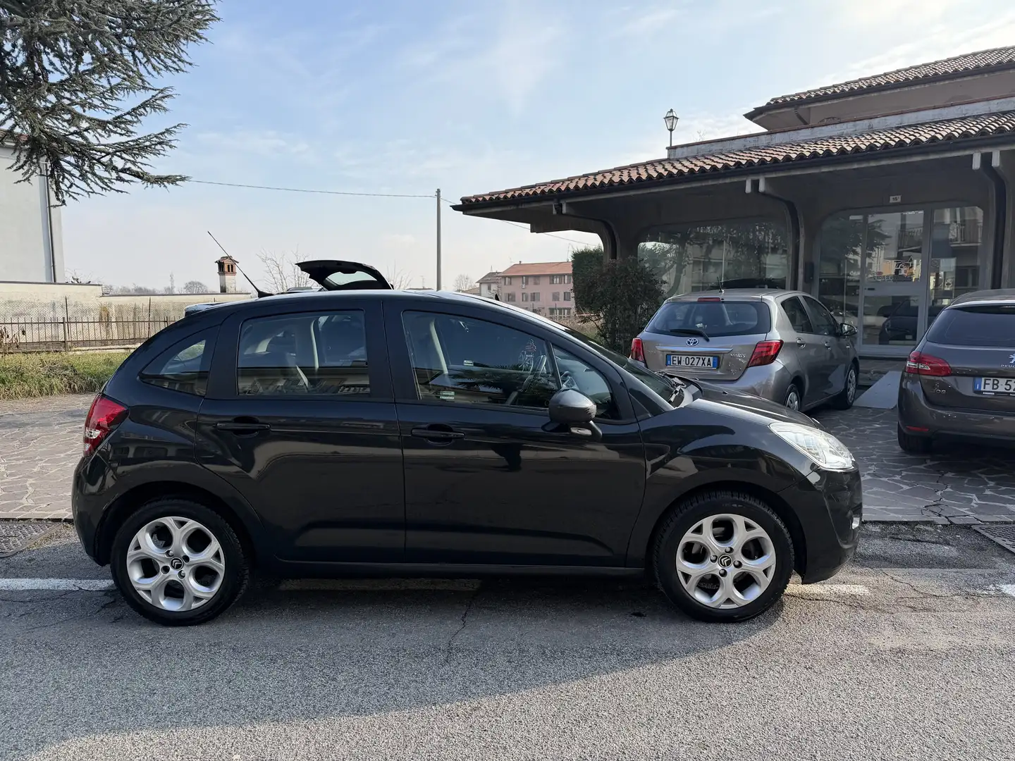 Citroen C3 C3 II 2009 1.4 hdi Exclusive (exclusive style) E5 Nero - 1