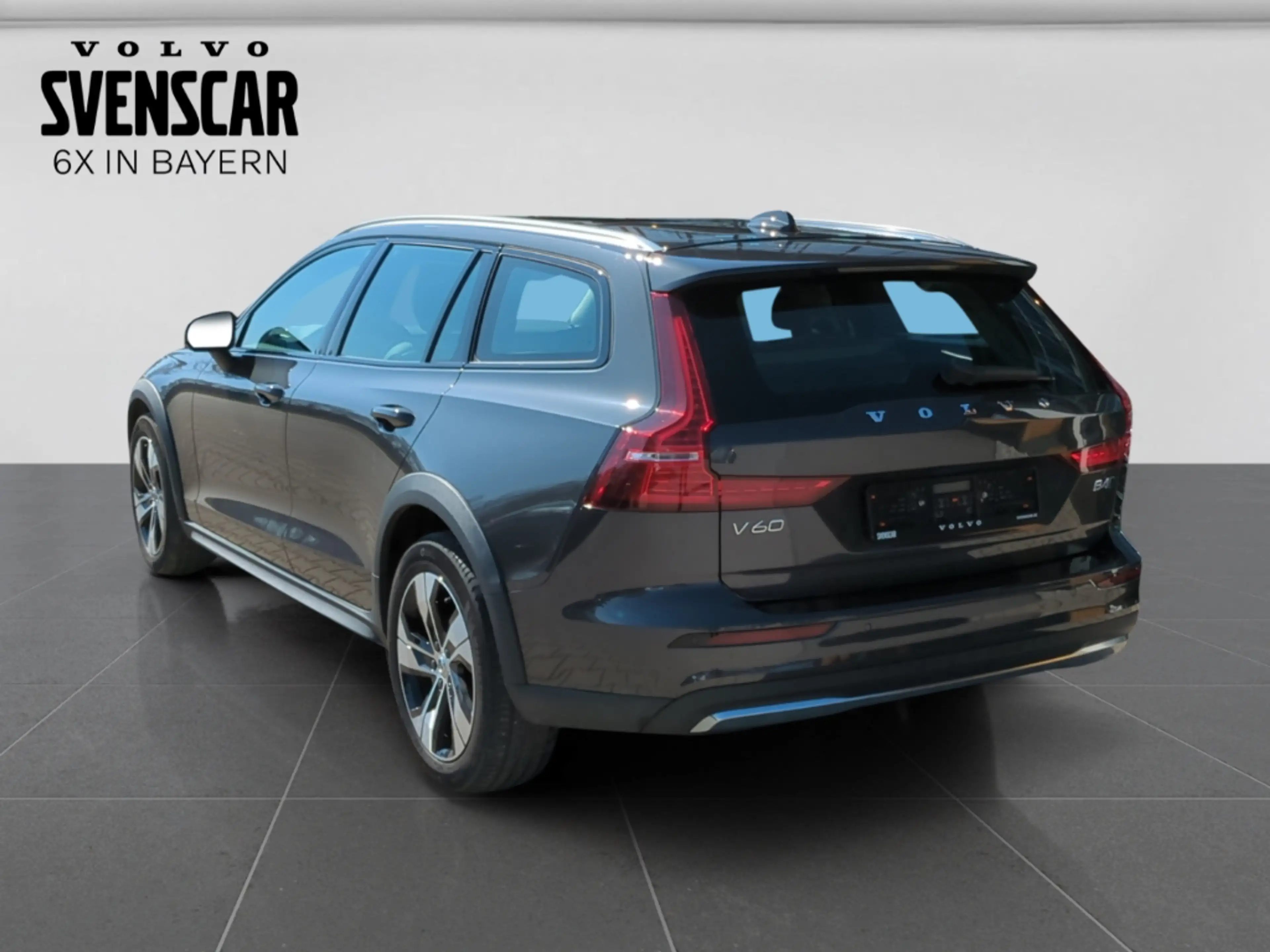 Volvo V60 Cross Country Cross Country Ultimate AWD HUD StandHZG AHK Digita — photo 3