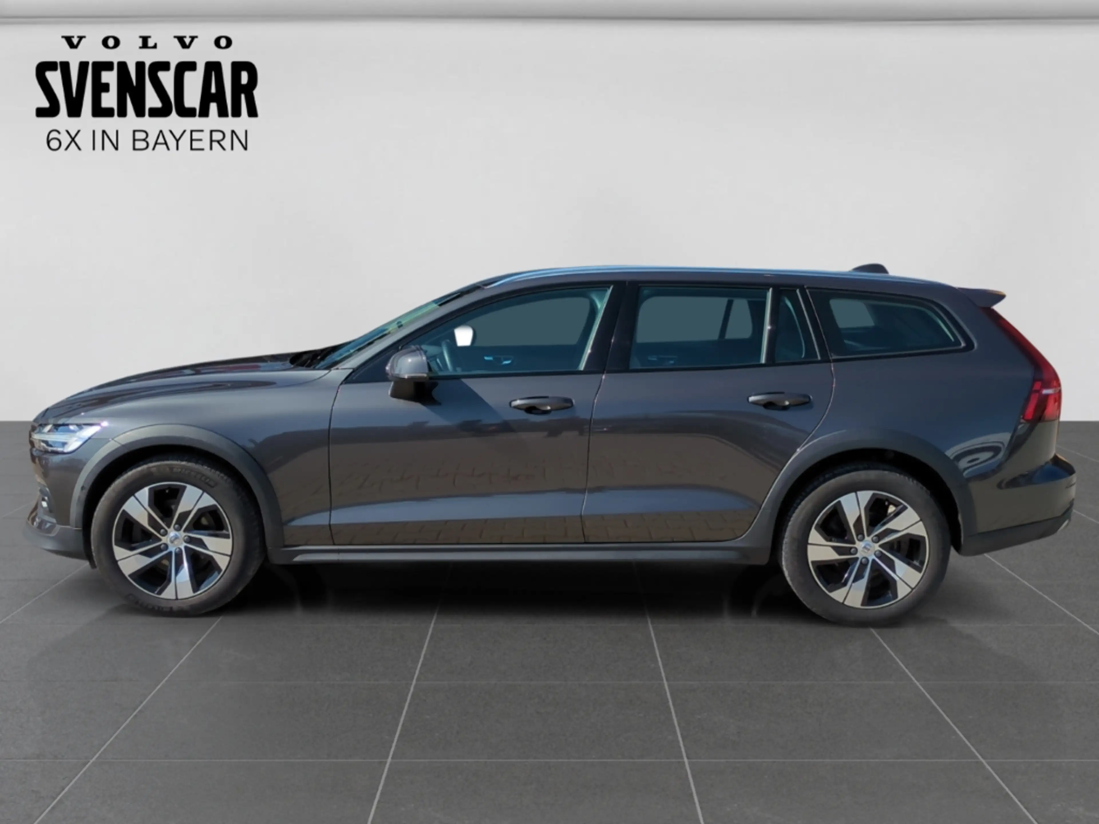 Volvo V60 Cross Country Cross Country Ultimate AWD HUD StandHZG AHK Digita — photo 2