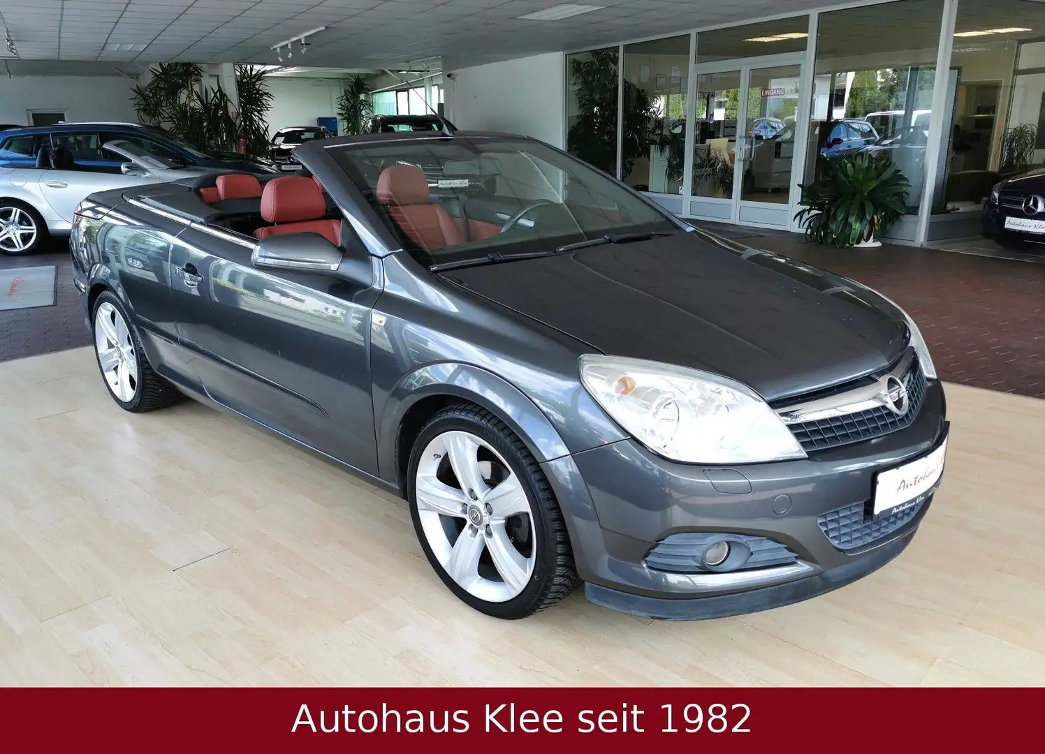 Opel Astra Endless Summer 1.8 *Leder*Klima*LM 18" Grau - 1