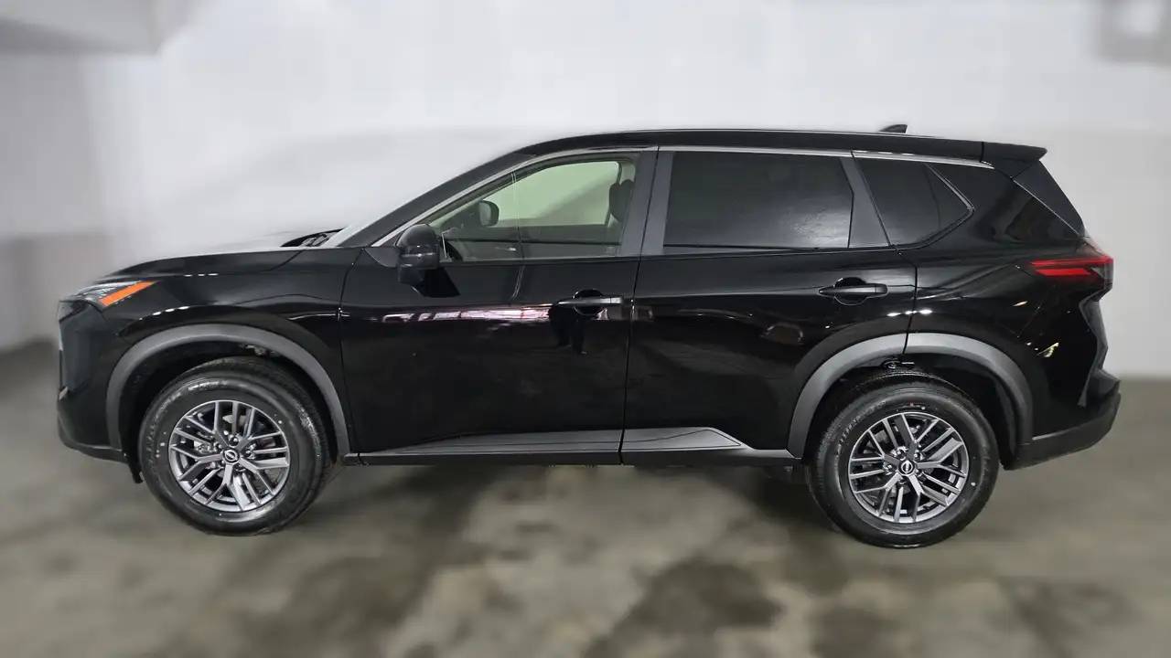 Nissan Rogue fotografie Nissan Rogue