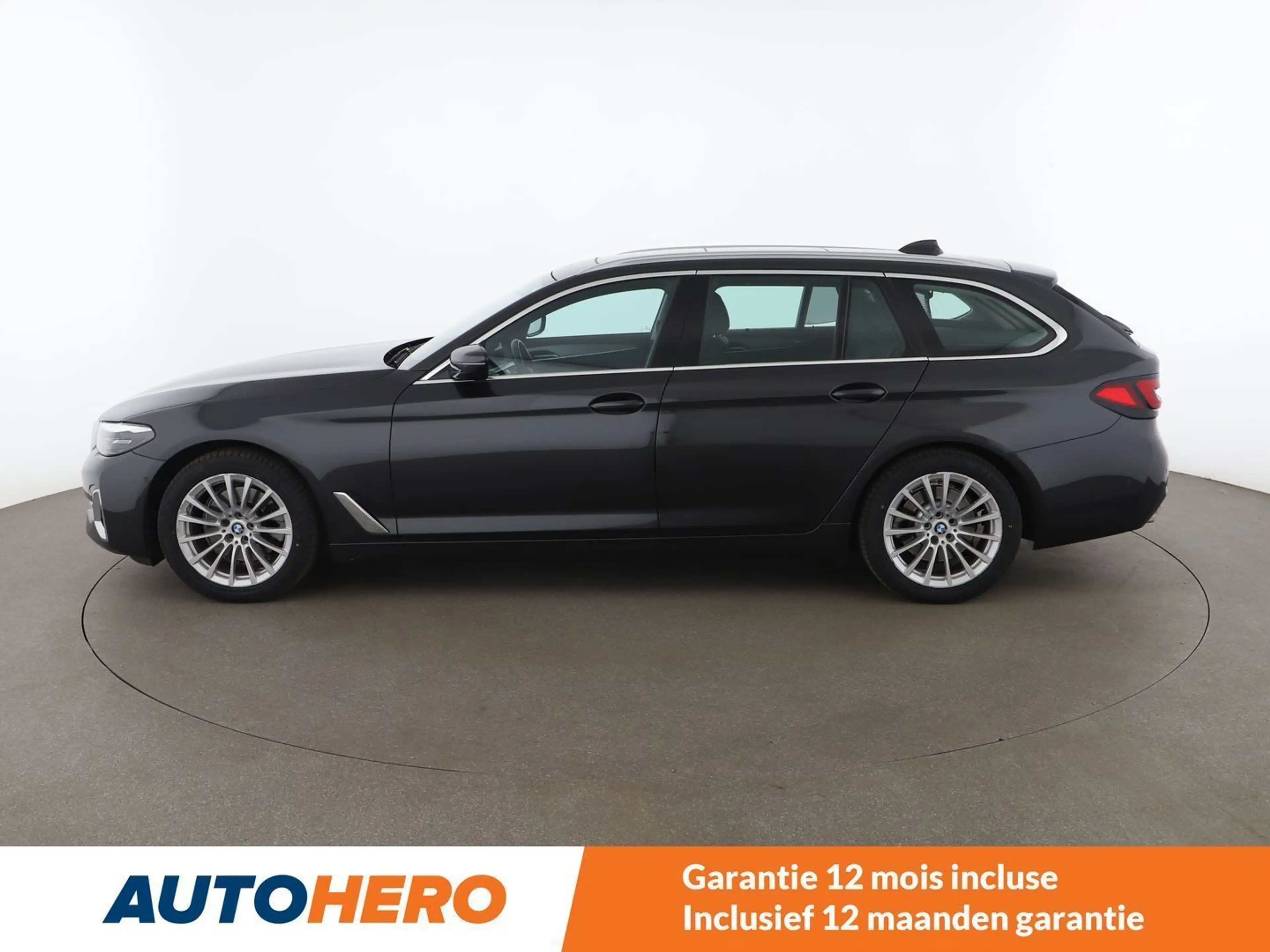 BMW 518 518d Luxury Line — photo 3