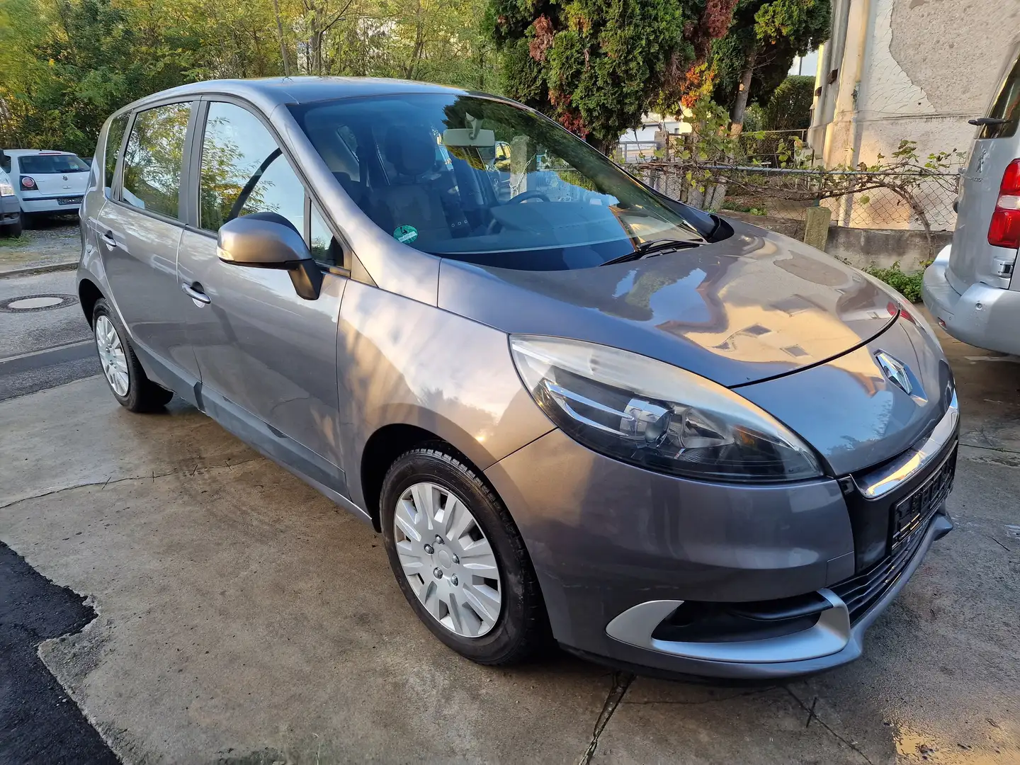 Renault Megane megan scenic überholt motor neu tüv neu kupl Grau - 2