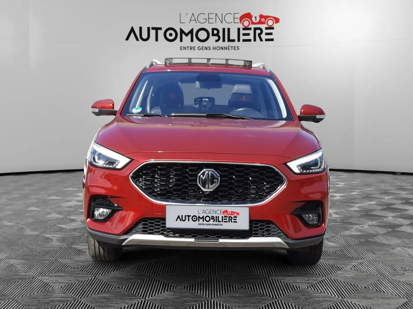 MG ZS 1.0 T-GDi Luxury 111Ch/ Garantie MG 12/2030 Rouge - 2