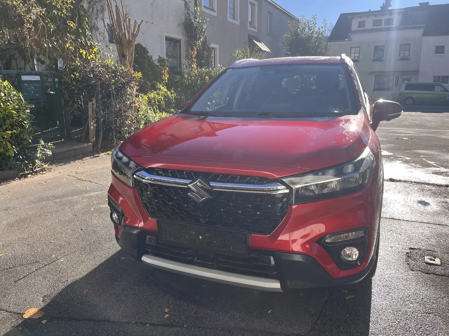 Suzuki SX4 S-Cross Flash ALLRAD Panoramadach, Leder, 360 ° Kamera, Красный - 2