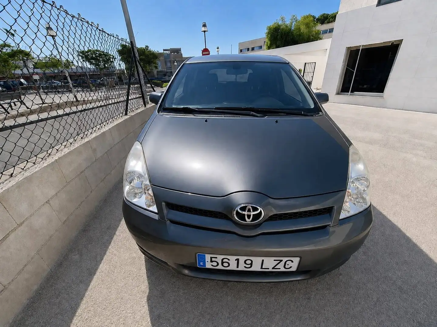 Toyota Corolla Verso Corolla Verso 2.2D4D Sport 177 Sport Plateado - 2