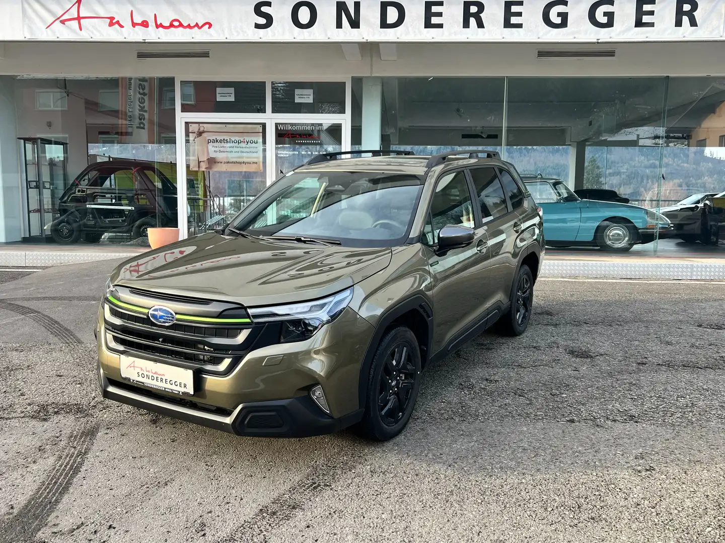 Subaru Forester 2,0i e-Boxer Adventure AWD Aut. Grün - 2