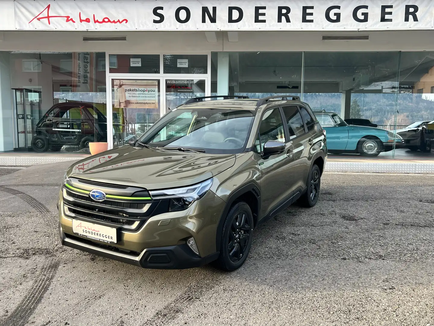Subaru Forester 2,0i e-Boxer Adventure AWD Aut. Grün - 1