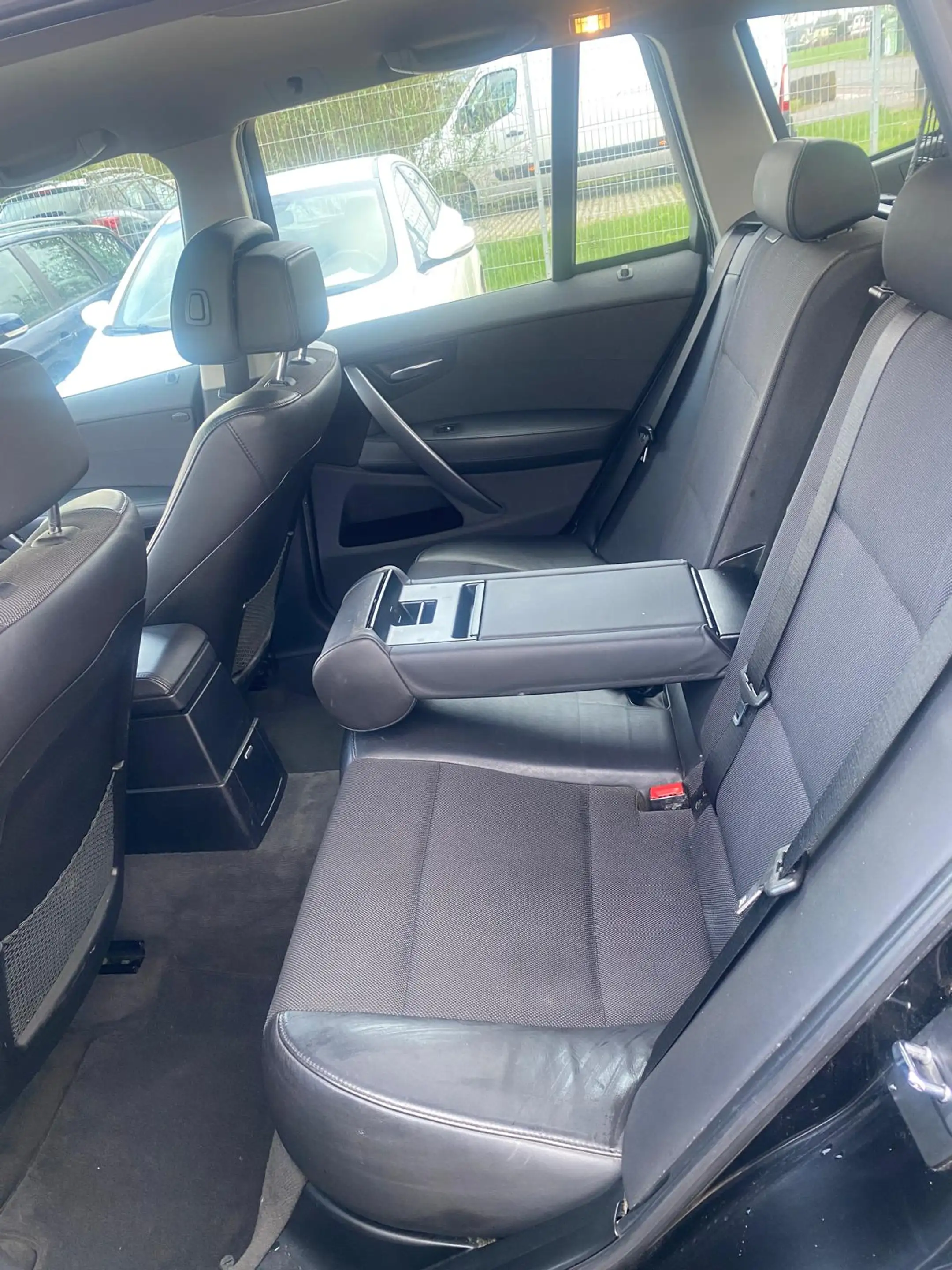 BMW X3 X3 xDrive18d — photo 6