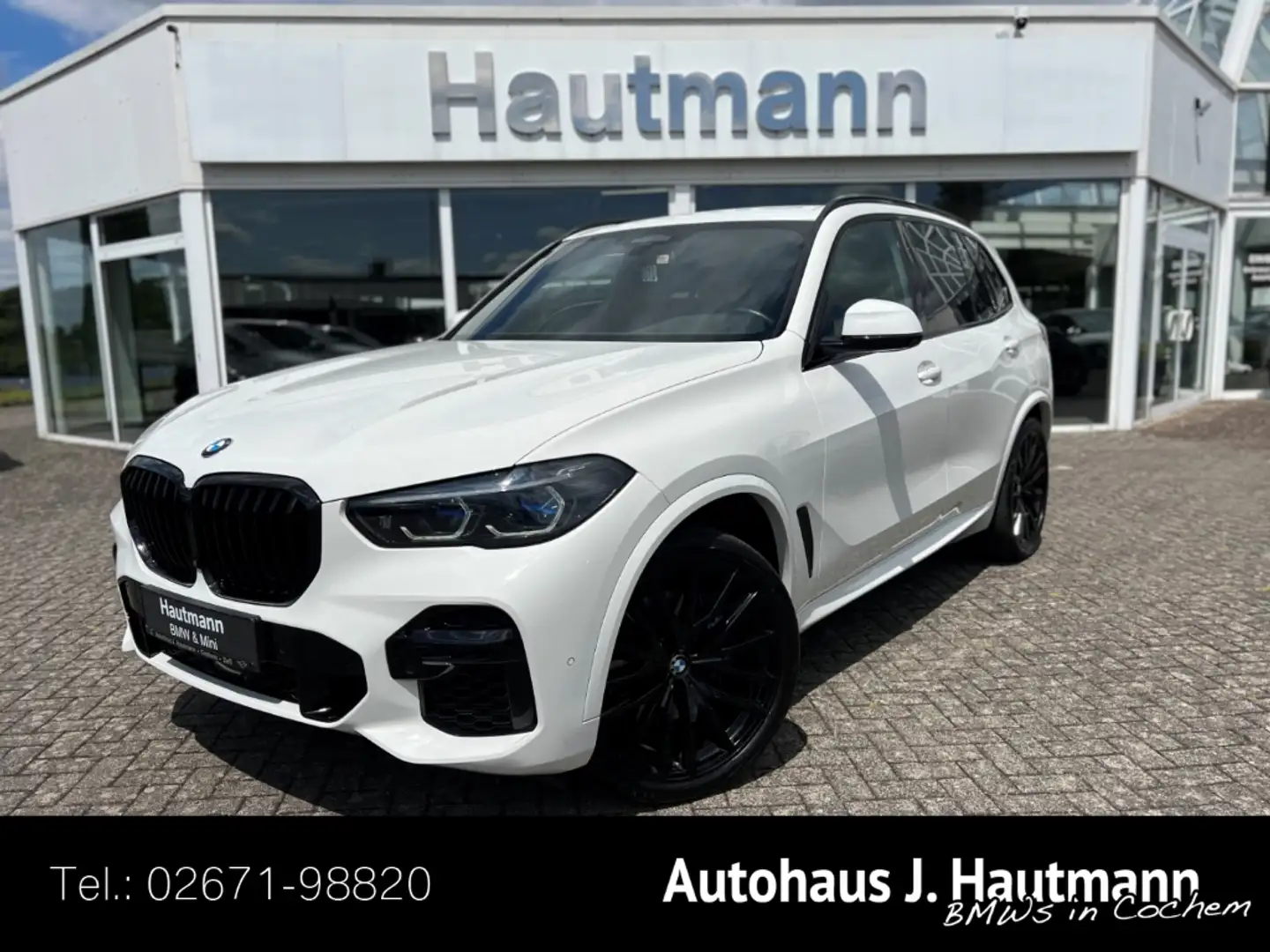 BMW X5 xDrive 30 d M Sport +1.HAND+LUFTF.+AHK+LASER+ Bílá - 1