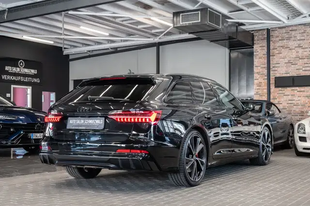 Audi S6 view 7