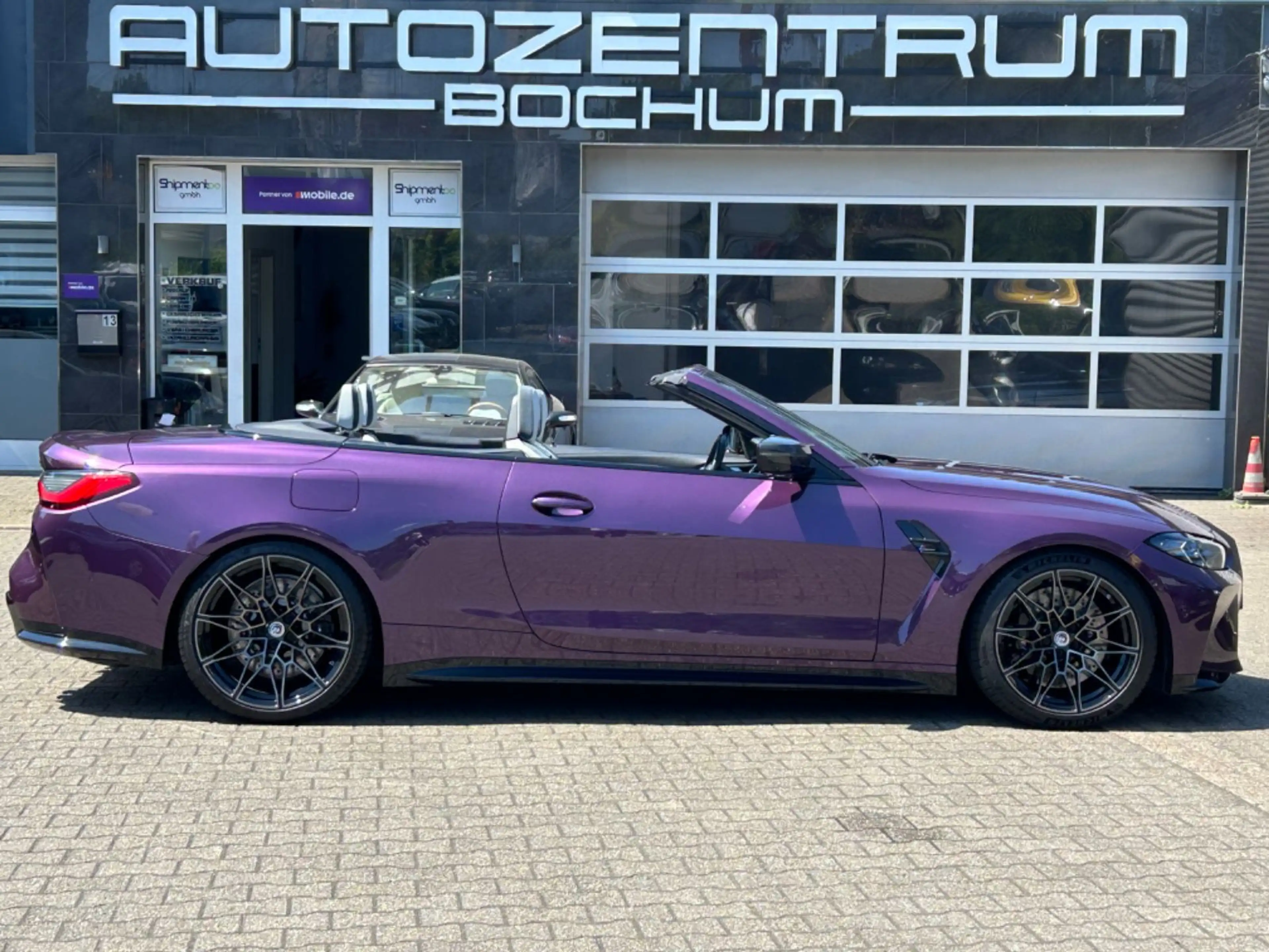 BMW M4 Competition Cabrio xDrive — photo 5